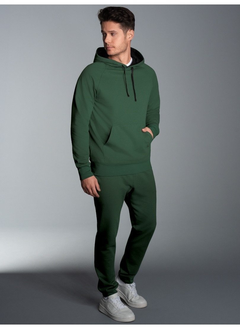 Trigema Joggingpak TRIGEMA joggingpak van biokatoen (1-delig) heren trainingspakken maat S groen
