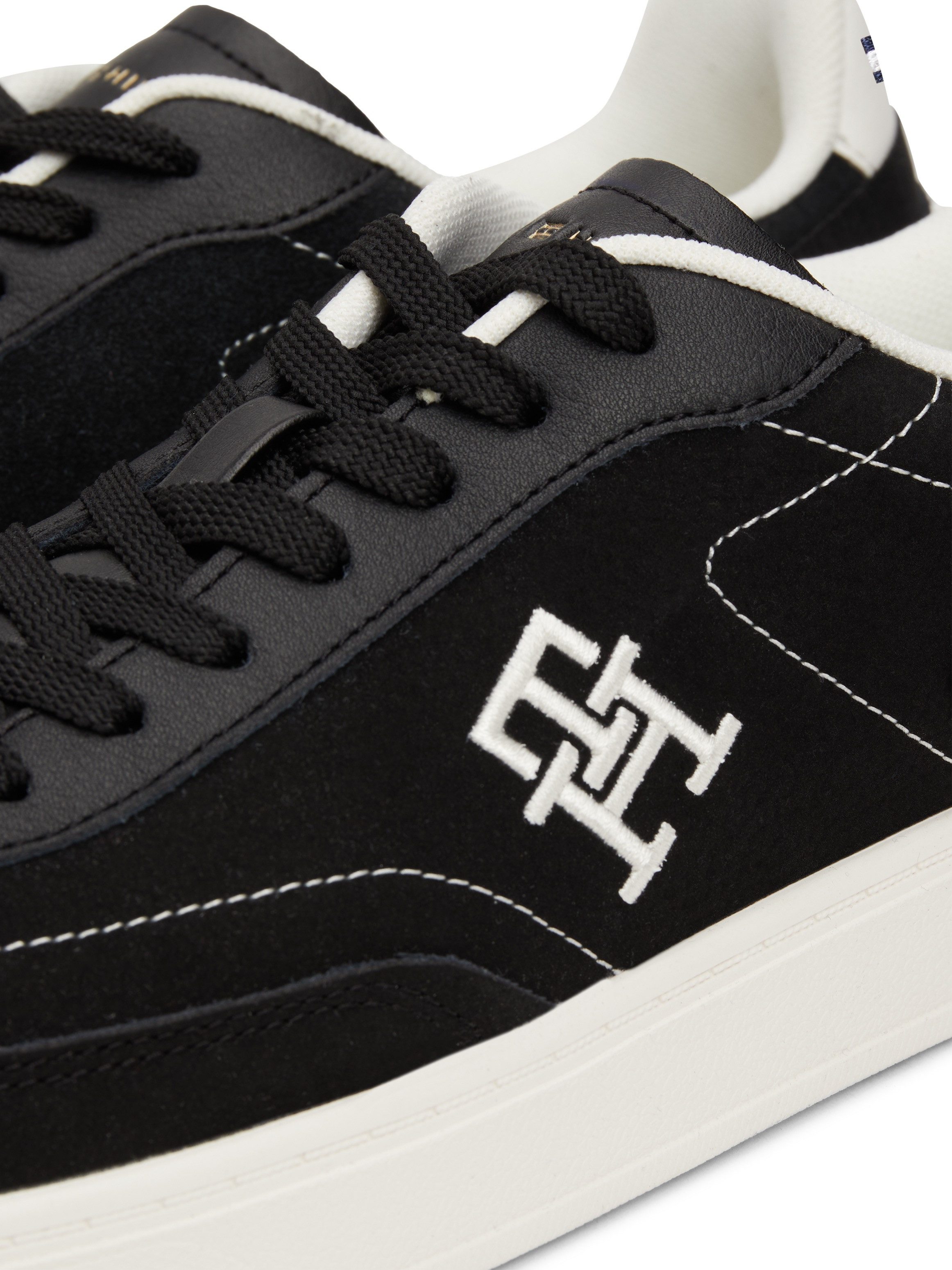 Tommy Hilfiger Plateausneakers TH HERITAGE COURT SNEAKER SDE , vrijetijdsschoen, lage schoen, veterschoen met zijlijk th-logo