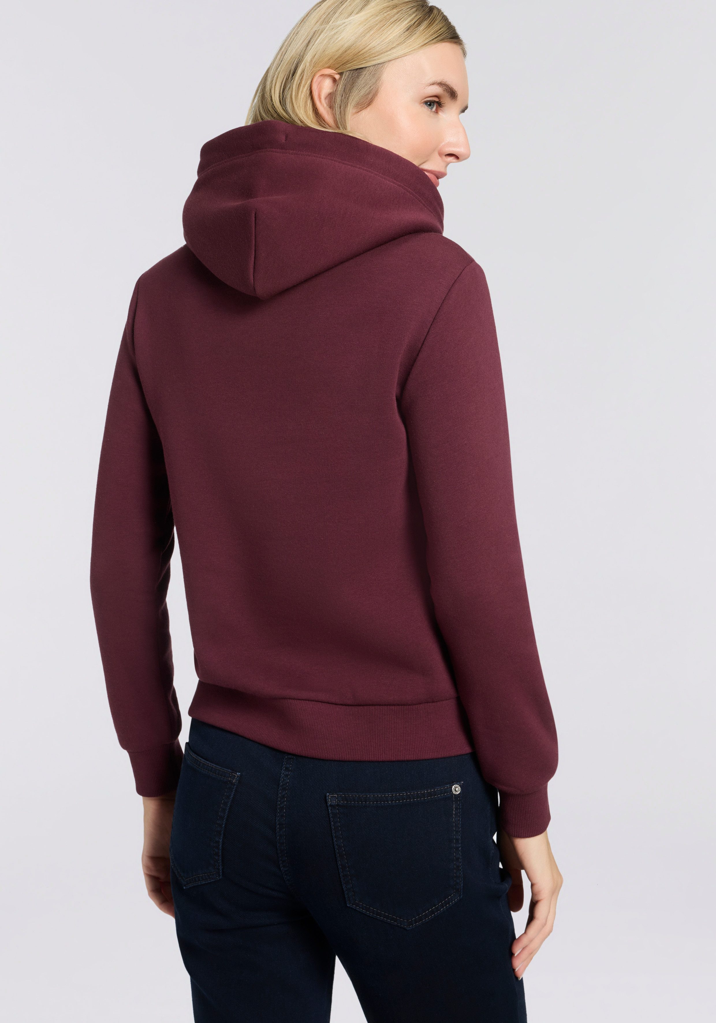 Gant Hoodie REG TONAL SHIELD HOODIE Ton sur ton borduurwerk, ribboorden