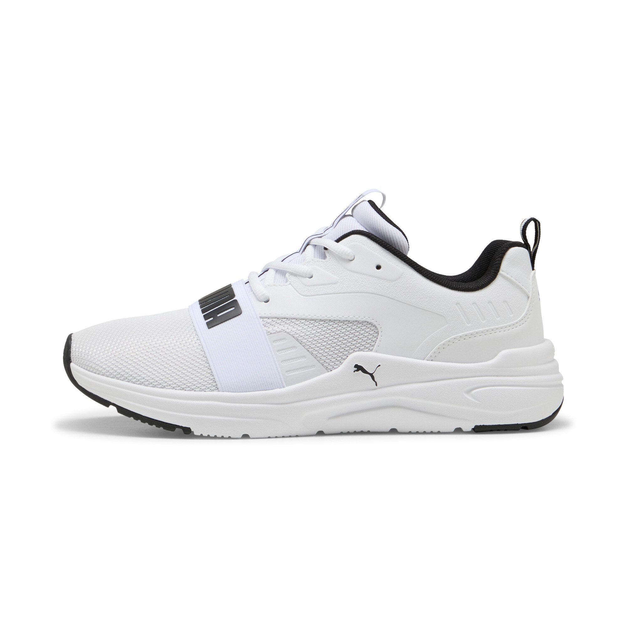 PUMA Sneakers