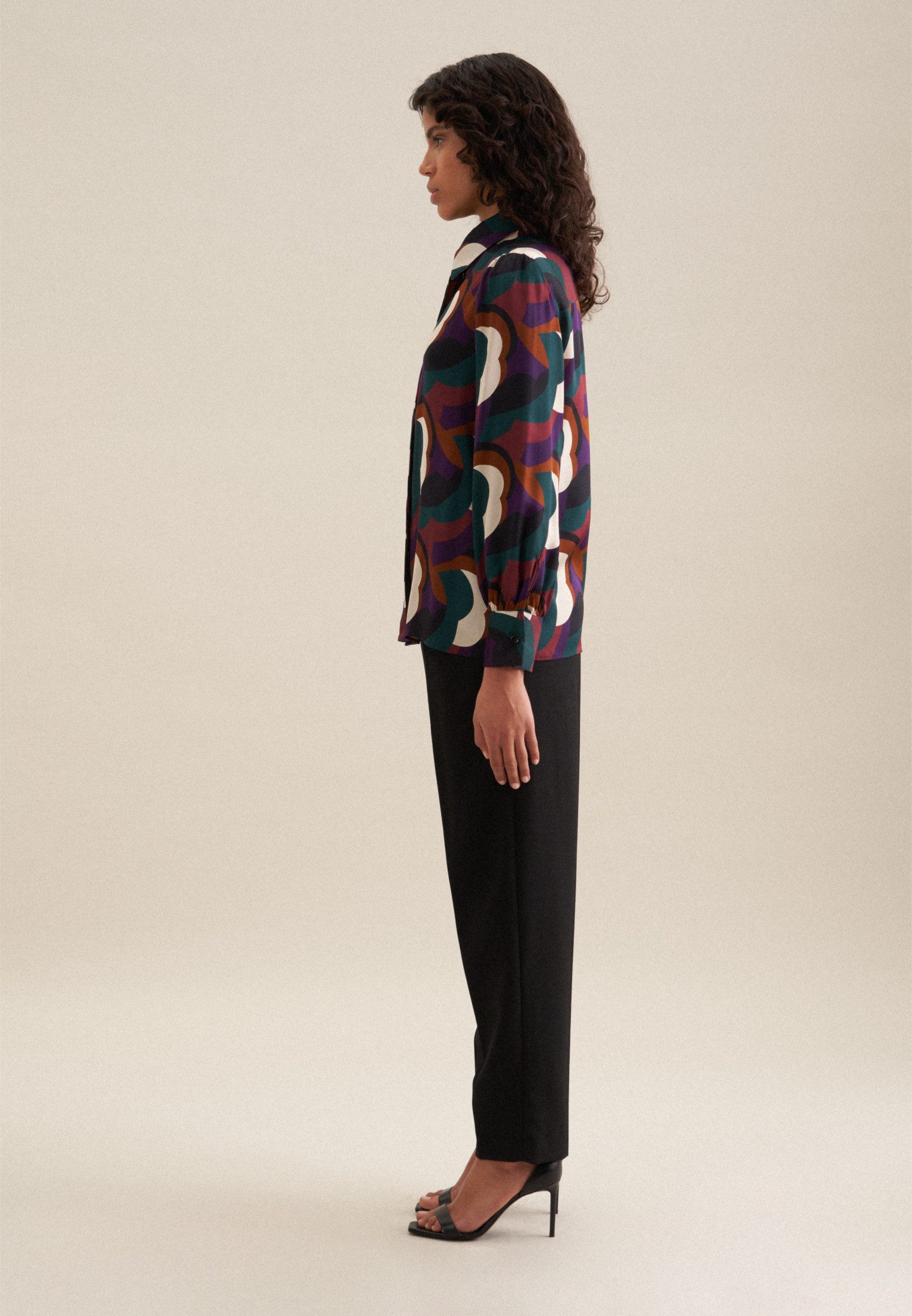 seidensticker Overhemdblouse Zwarte roos Lange mouwen kraag print