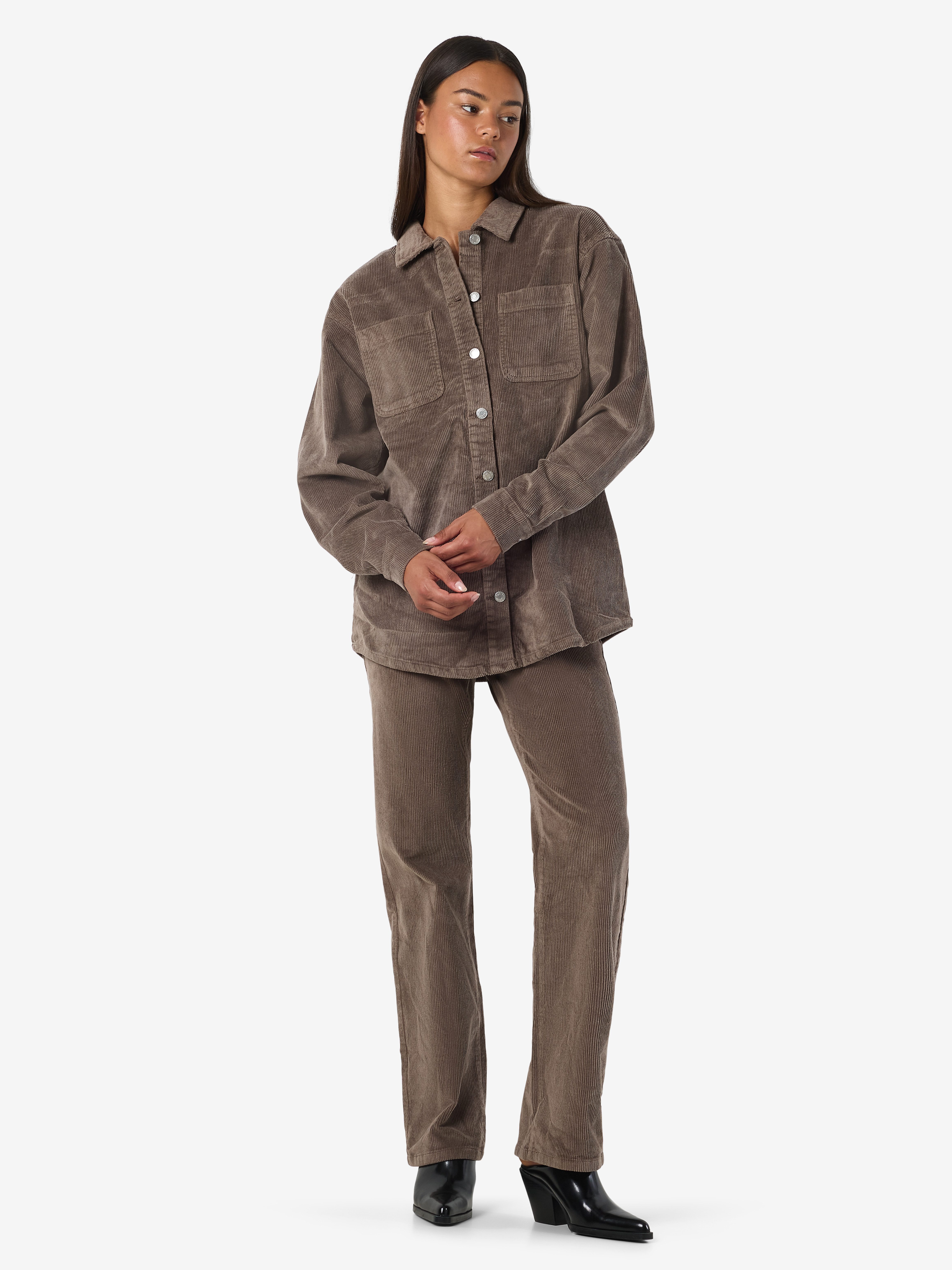 Noisy may Cordjasje NMALVA L/S SHACKET COLORED CORDUROY NOOS