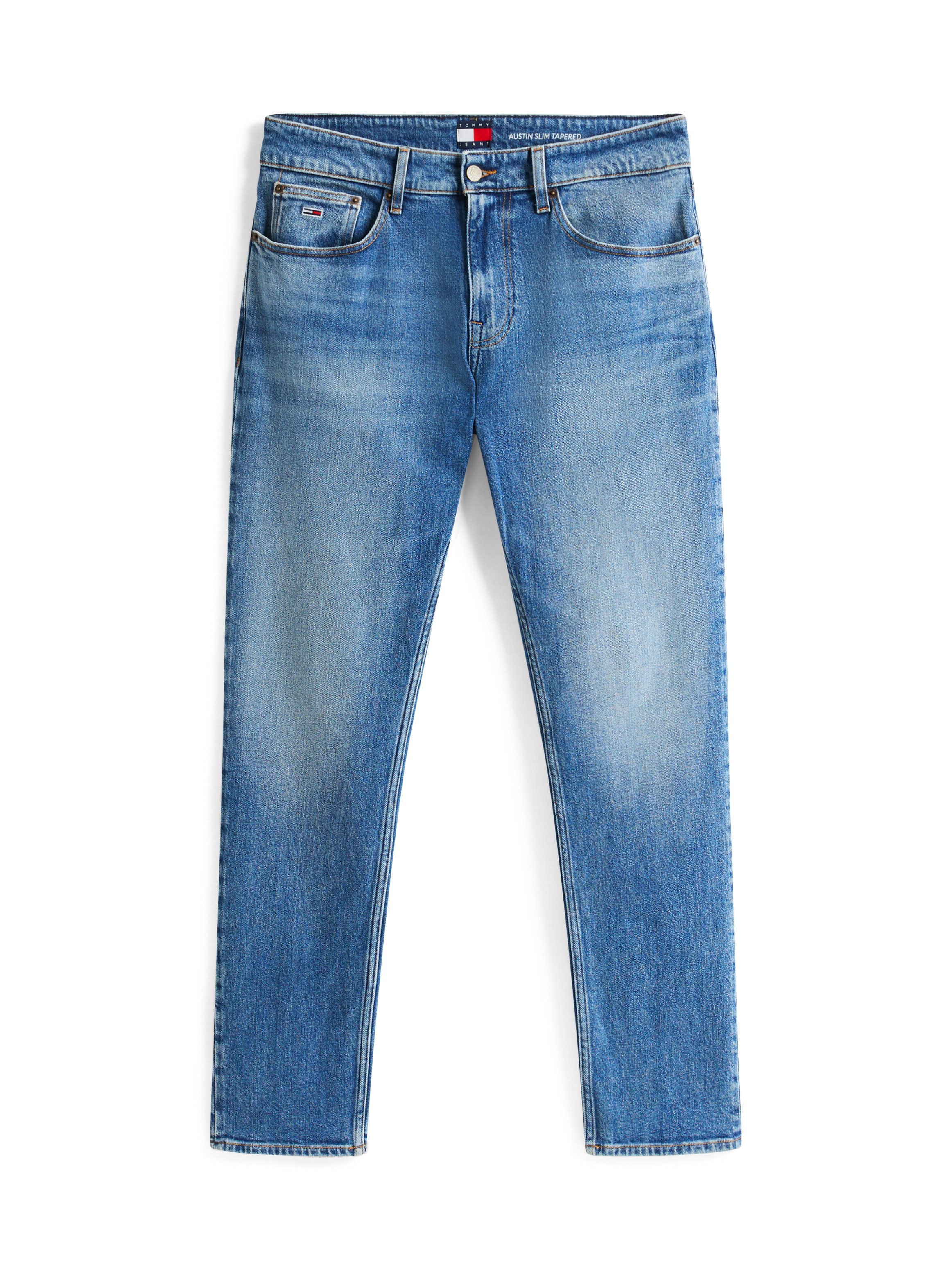 TOMMY JEANS Slim fit jeans AUSTIN SLIM TAPERED naar de enkel toe smaller wordende jeans met gemiddelde taillehoogte