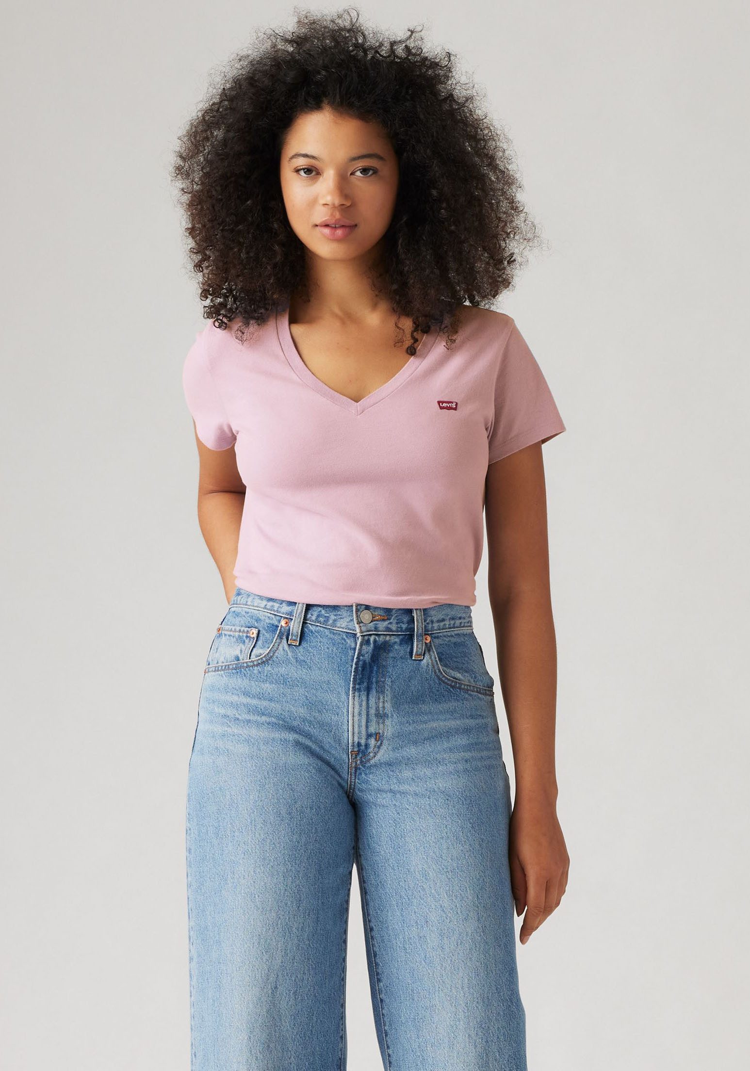 Levi's® Shirt met V-hals Perfect Tee met klein batwing-logo