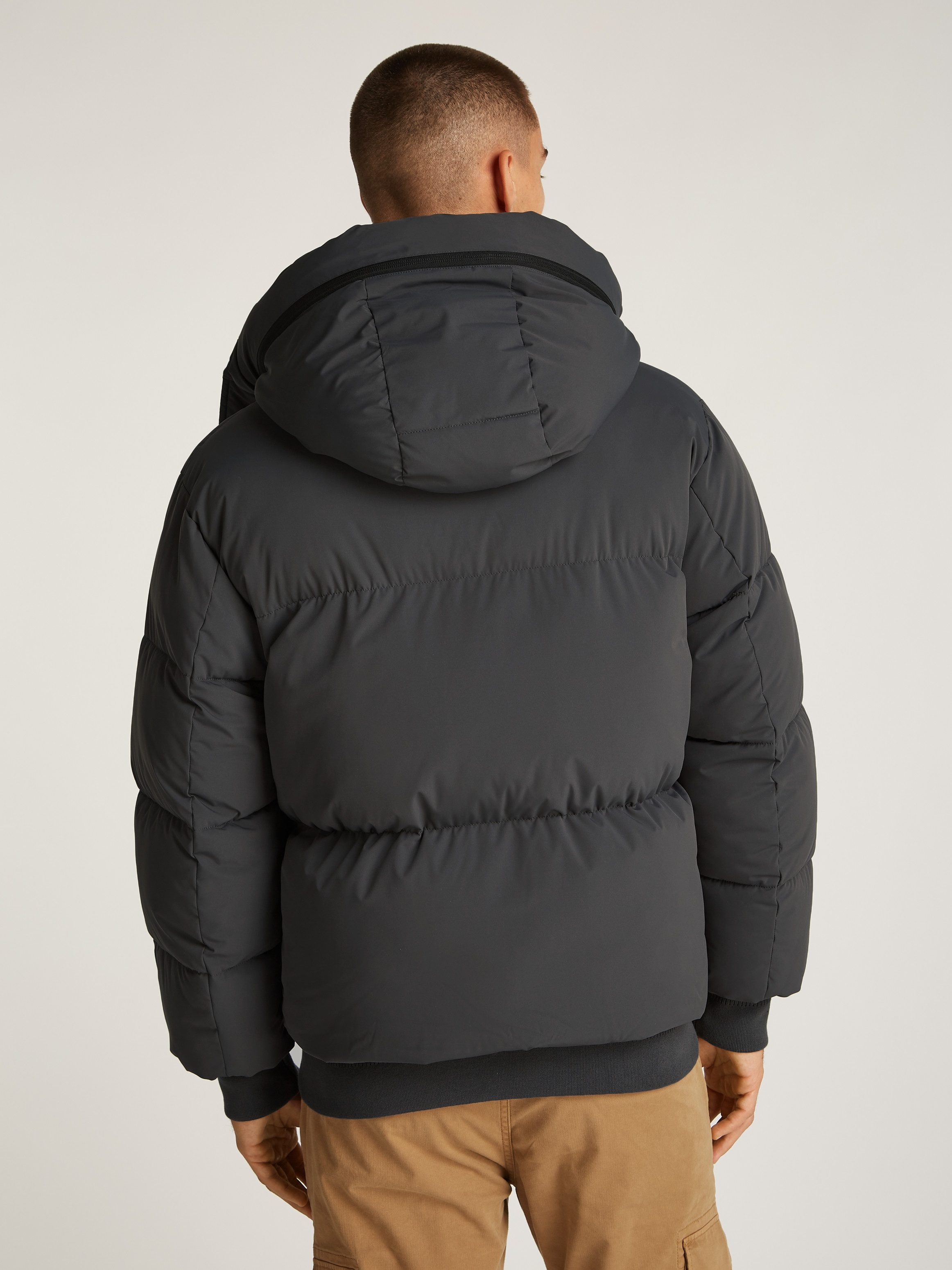 TOMMY JEANS Gewatteerde jas TJM BRANDED PUFFER JACKET EXT