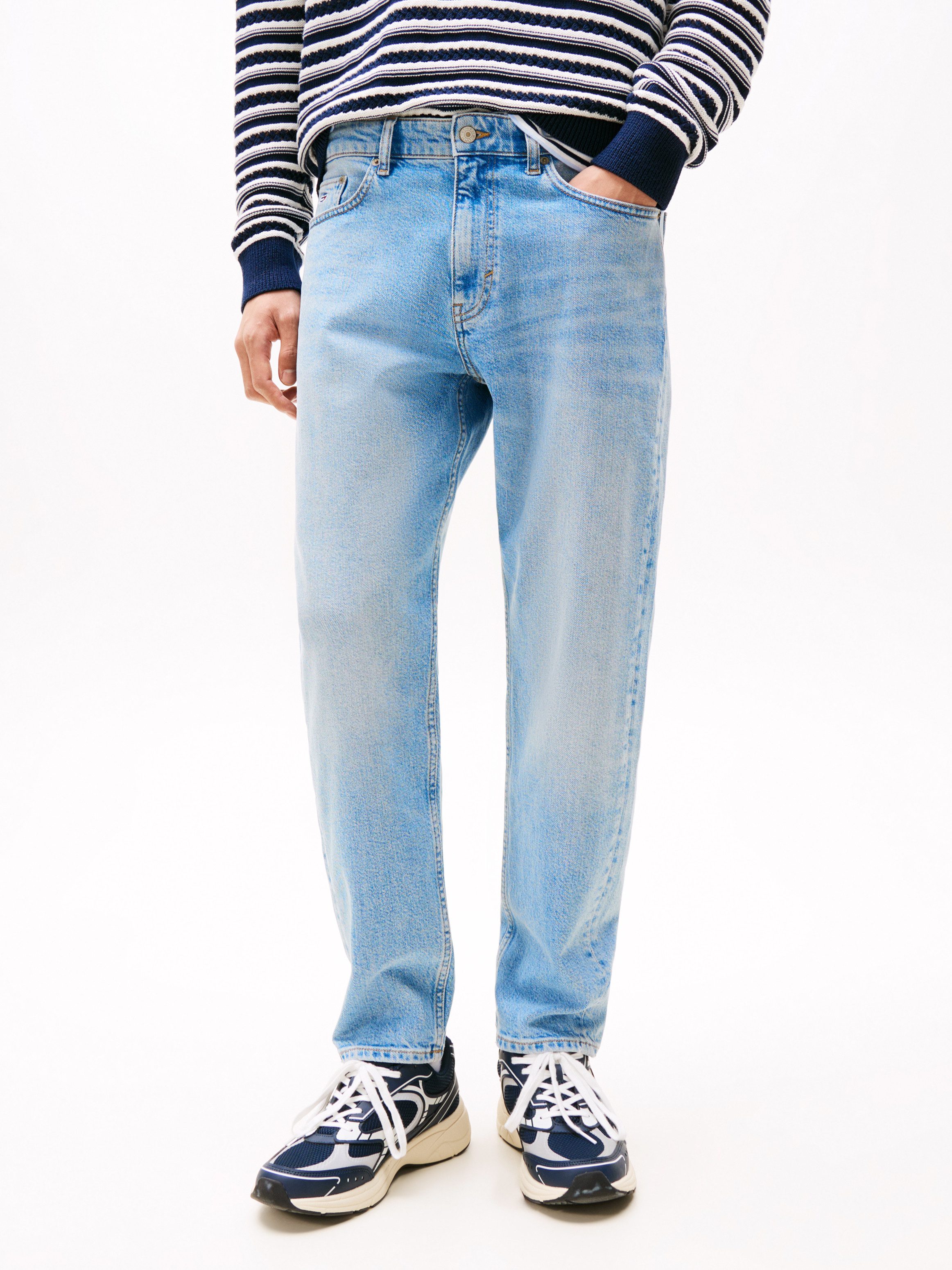 TOMMY JEANS Straight jeans Isaac Relaxed Tapered