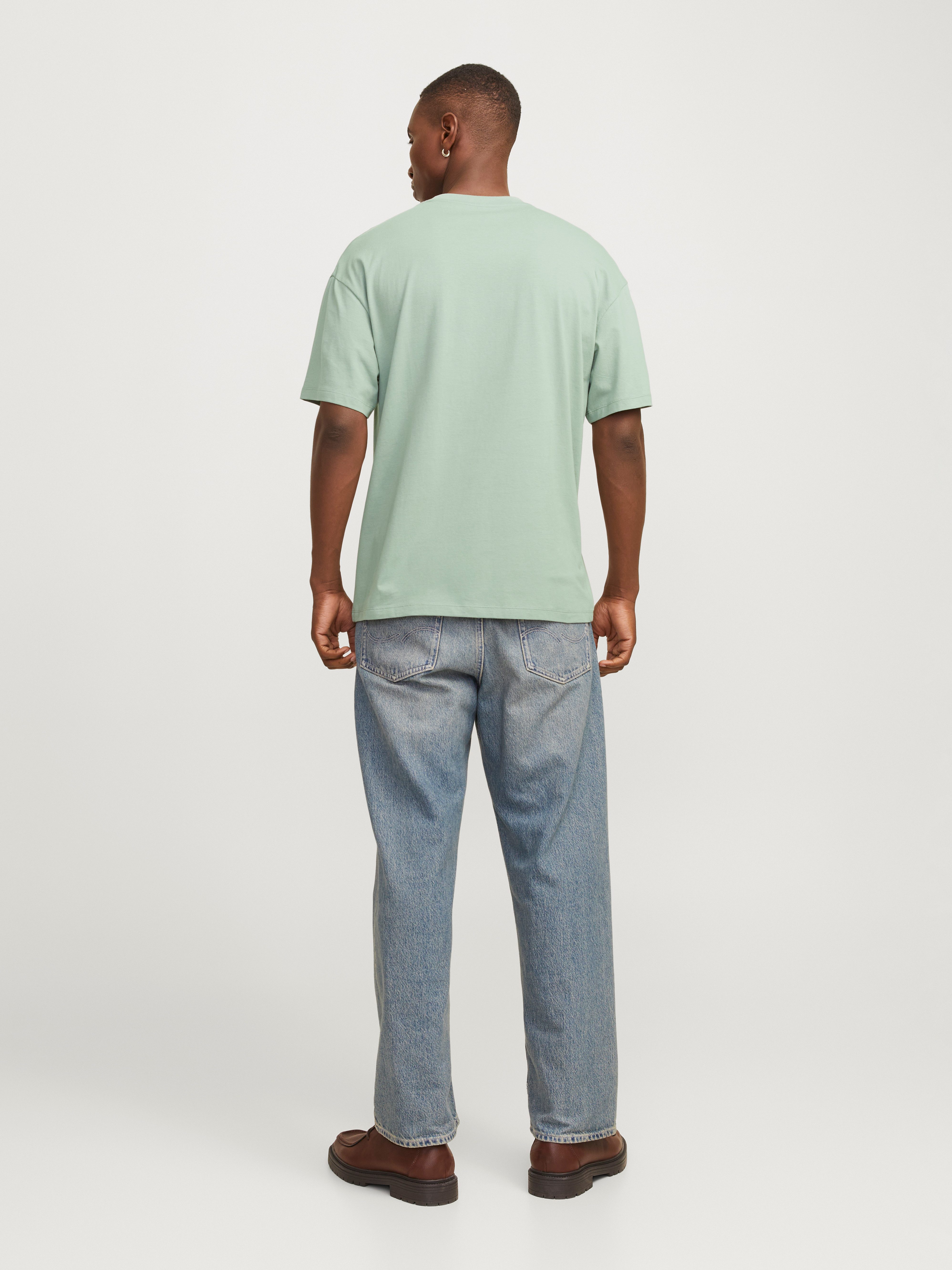 Jack & Jones Oversized shirt JJEBRADLEY TEE SS O-NECK NOOS