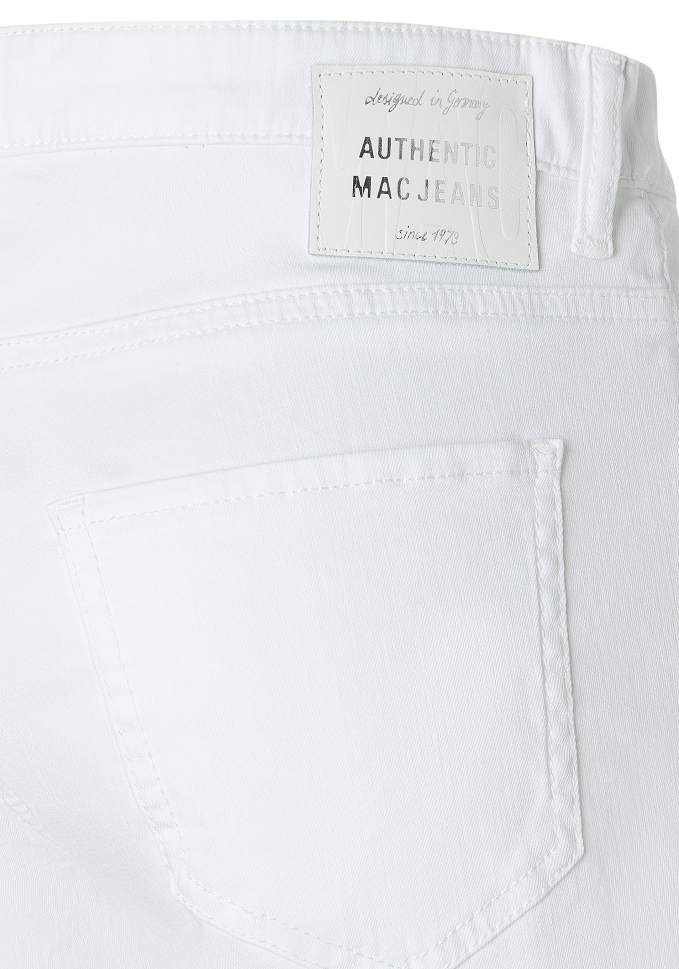 MAC Bermuda van zeer lichte, zomerse kwaliteit met zachte grip
