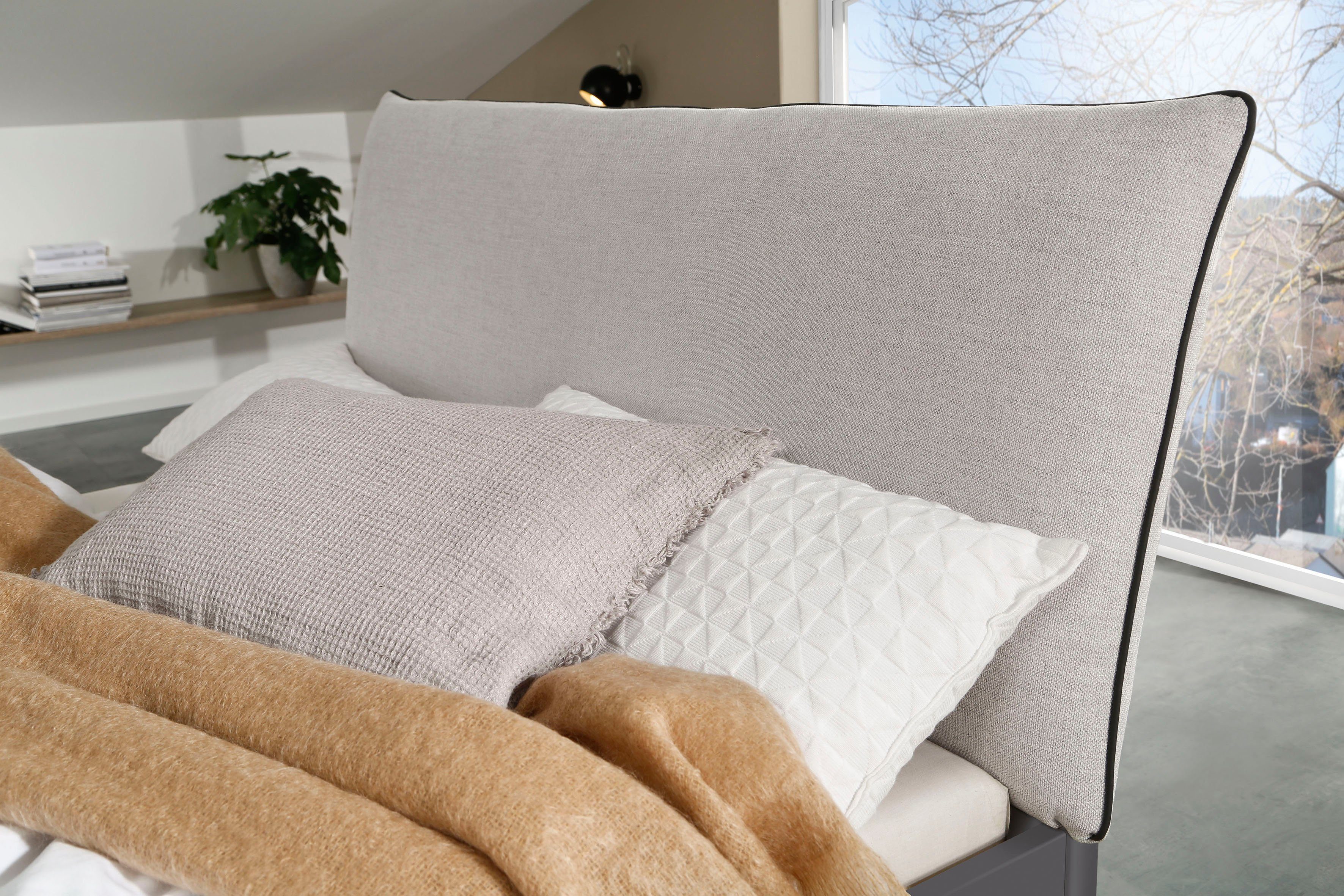 rauch Futonbed Aditio Hoofdbord weefstof met afgezette opstaande naad
