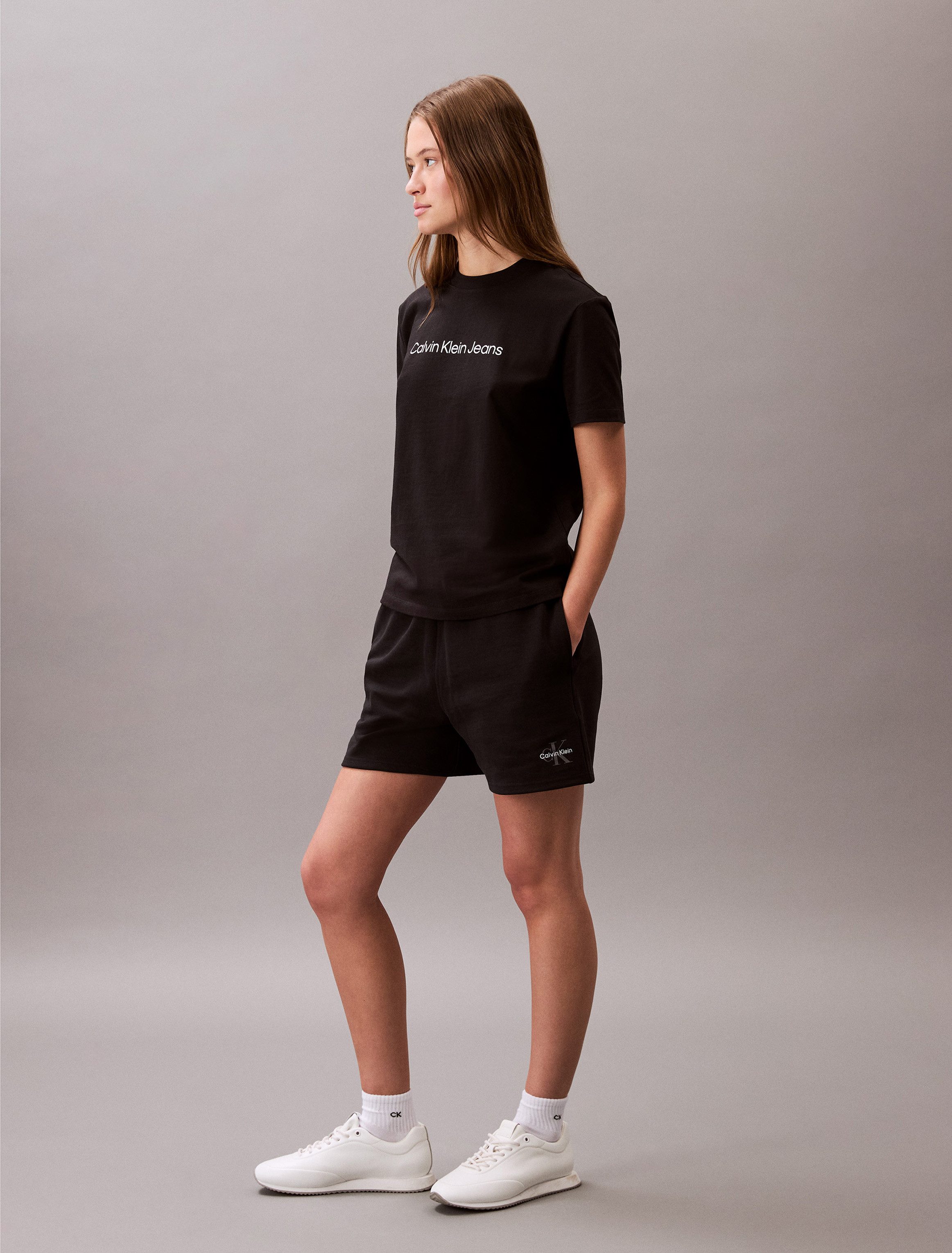 Calvin Klein Sweatshort MONOLOGO FRENCH TERRY SHORT