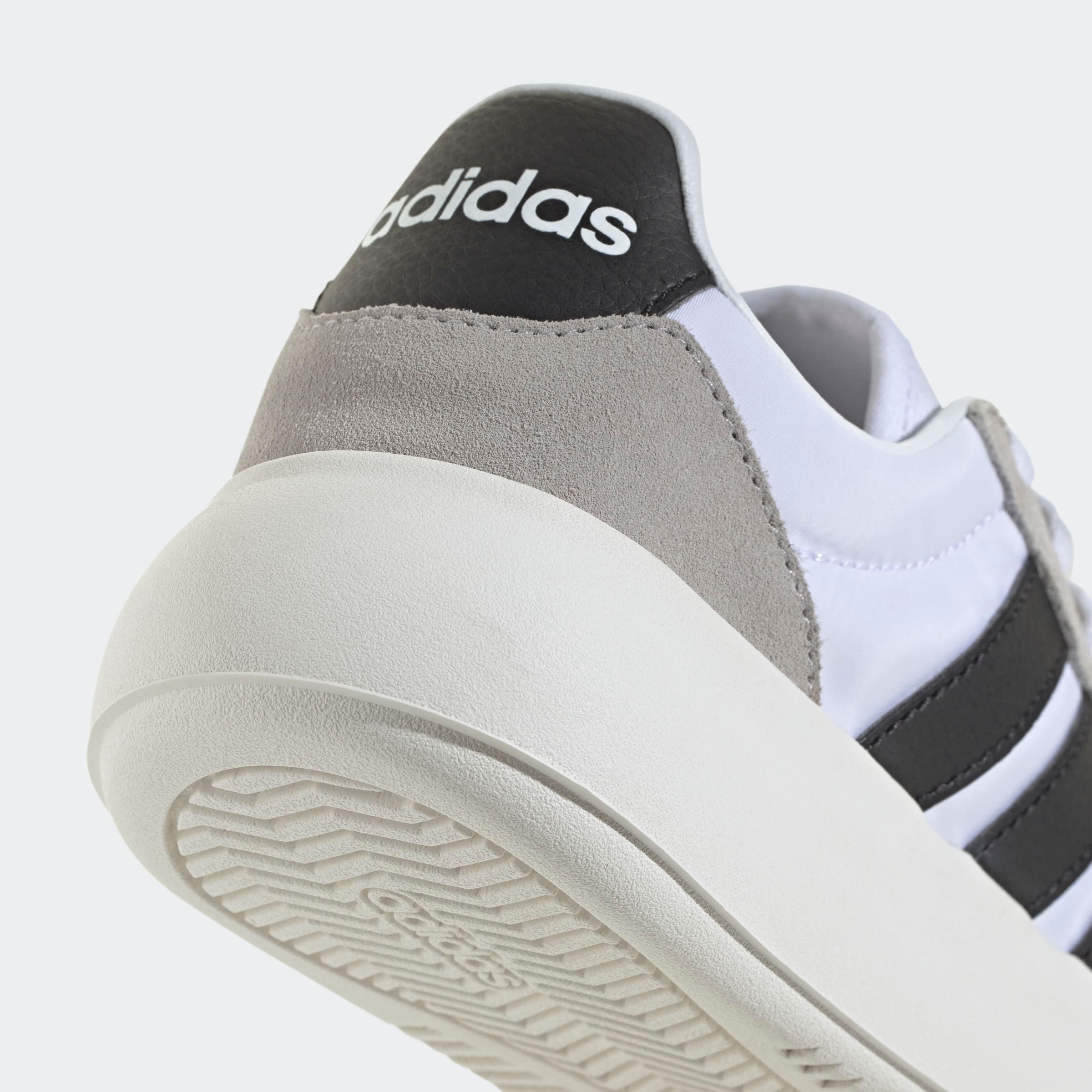 adidas Sportswear Sneakers