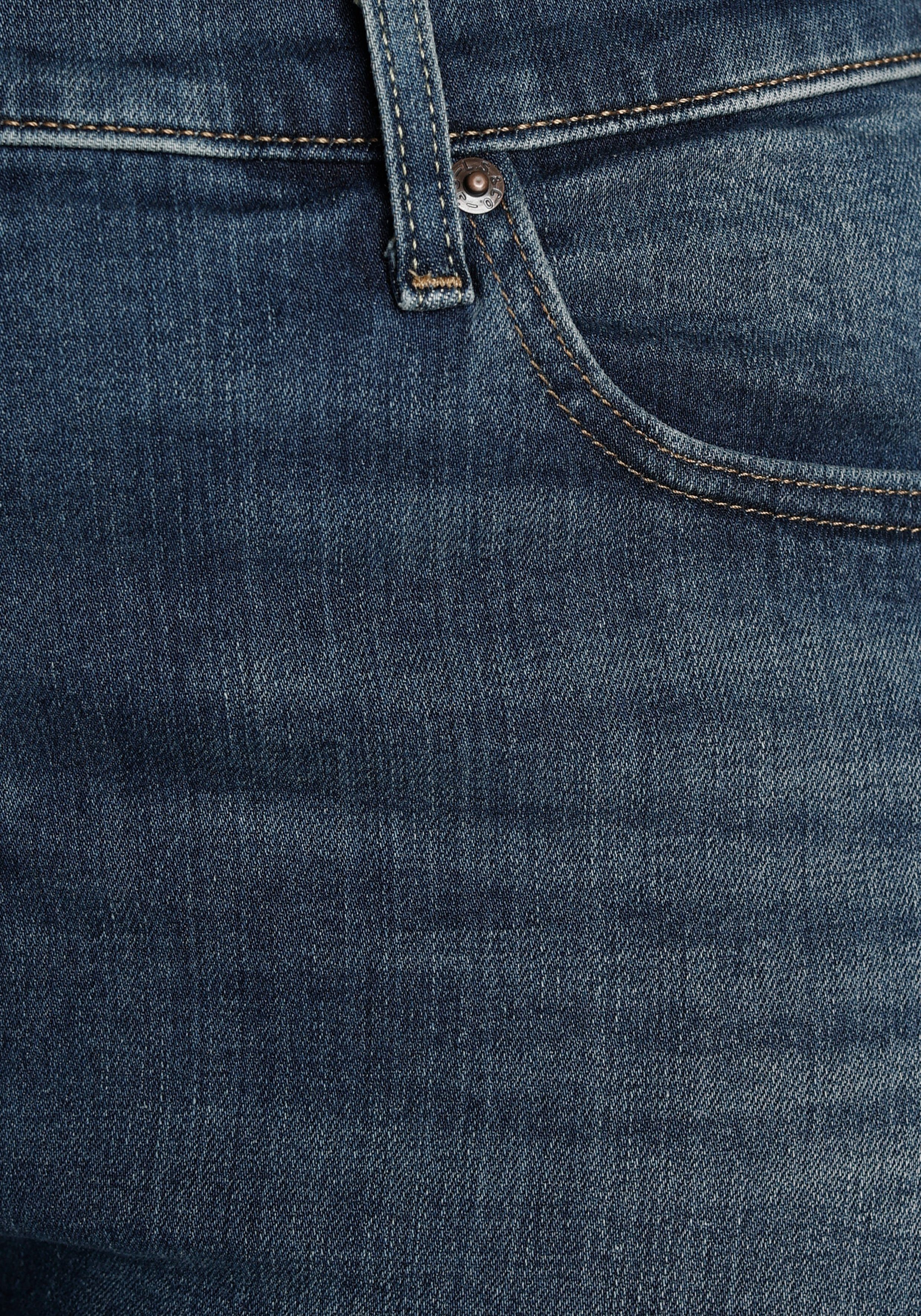 Levi's® Plus Straight jeans 724 PL HR STRAIGHT