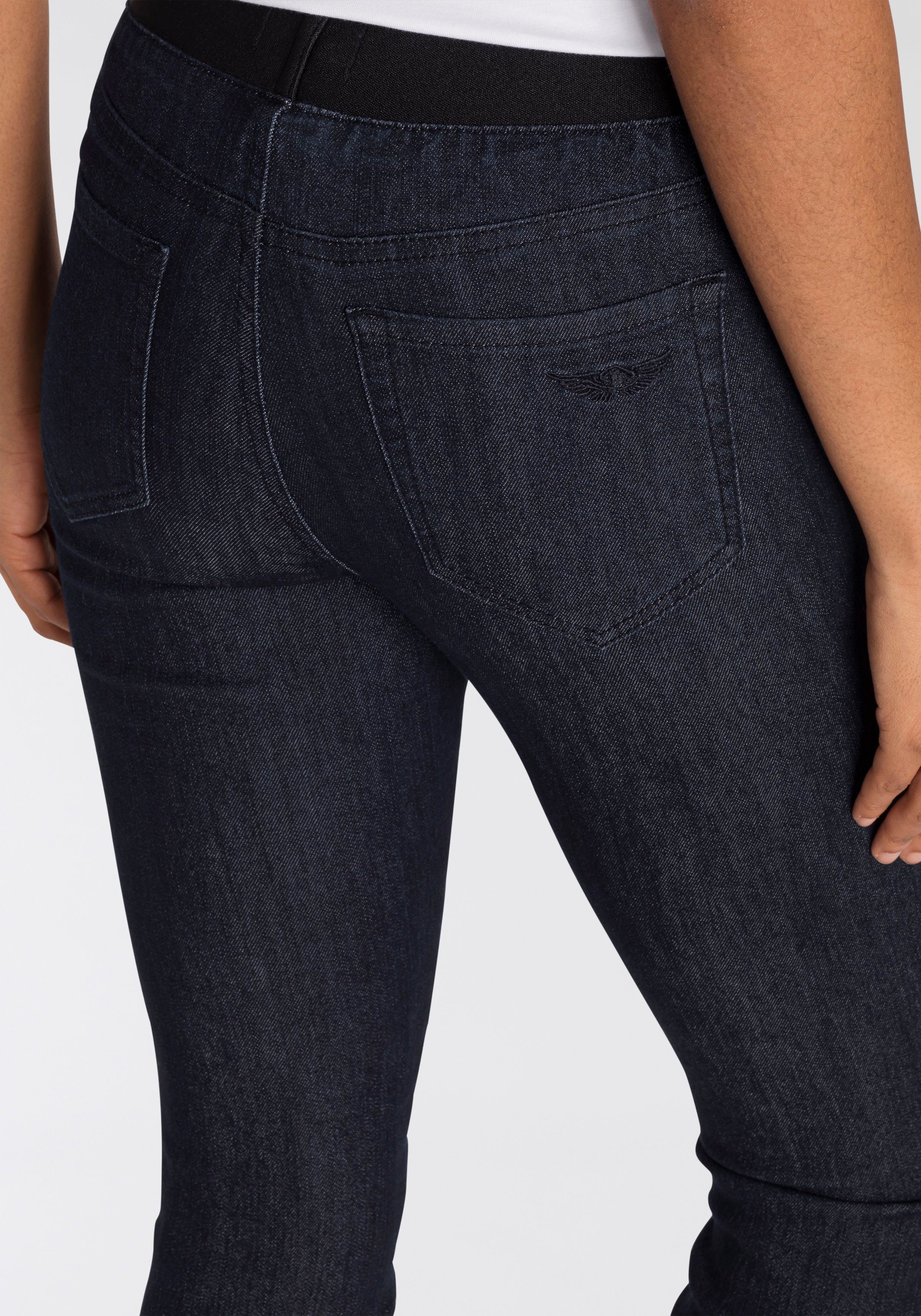Arizona Skinny fit jeans extra-strakke snit, comfortabele taille, used-look-wassing