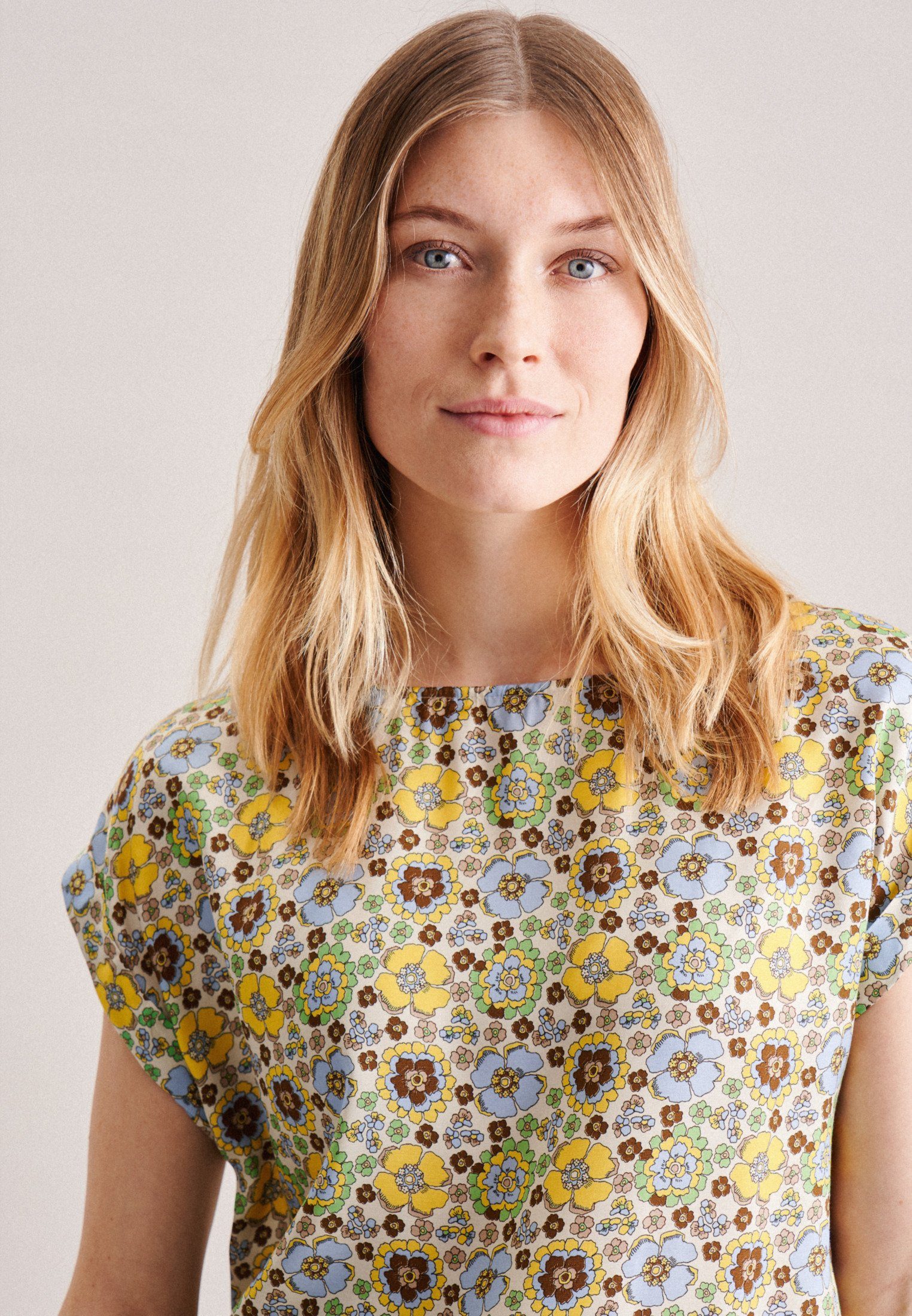seidensticker Shirtblouse Zwarte roos Korte mouwen ronde hals print