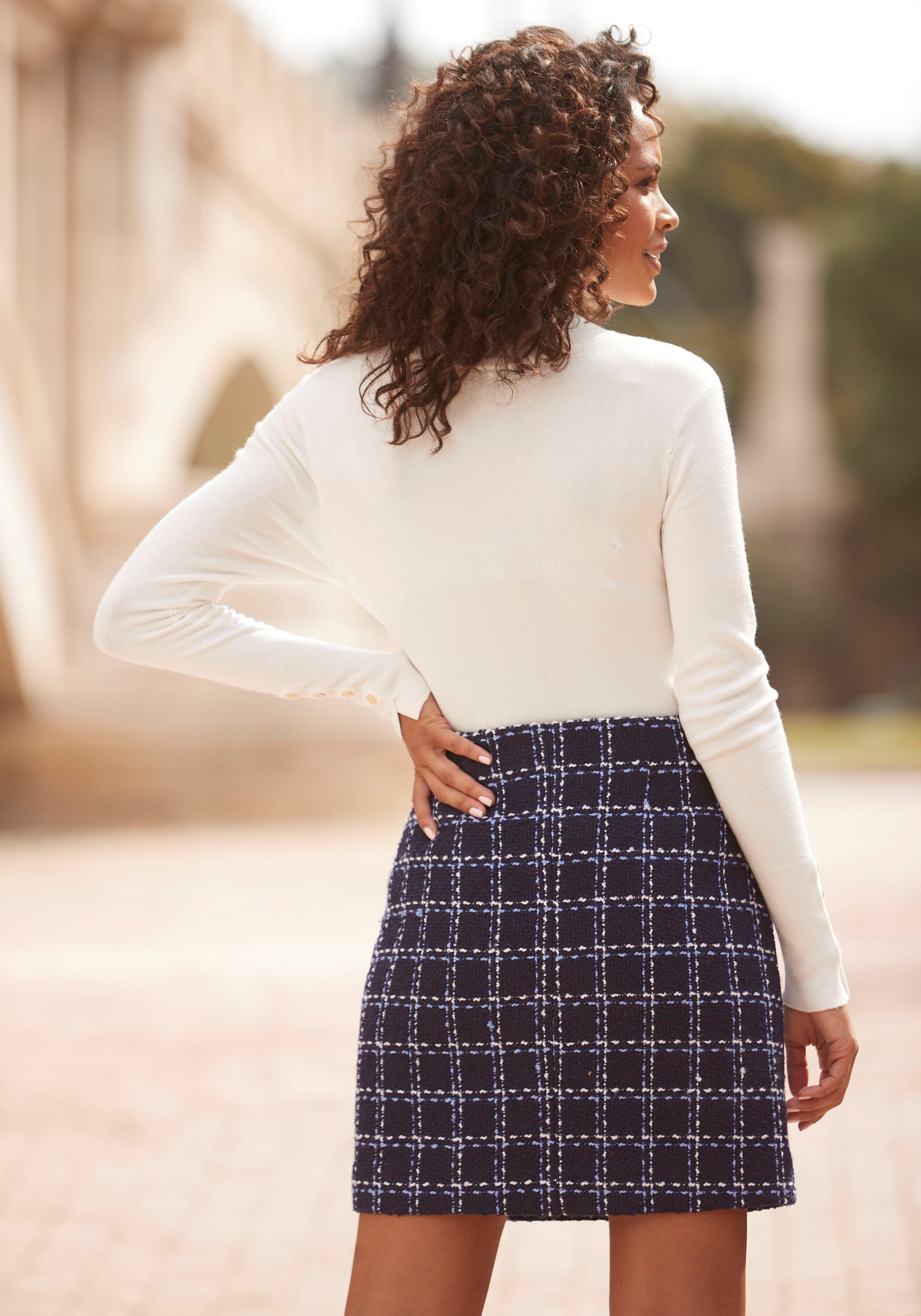 Lascana Minirok in bouclé-look, ruitpatroon, casual-chic, elegant
