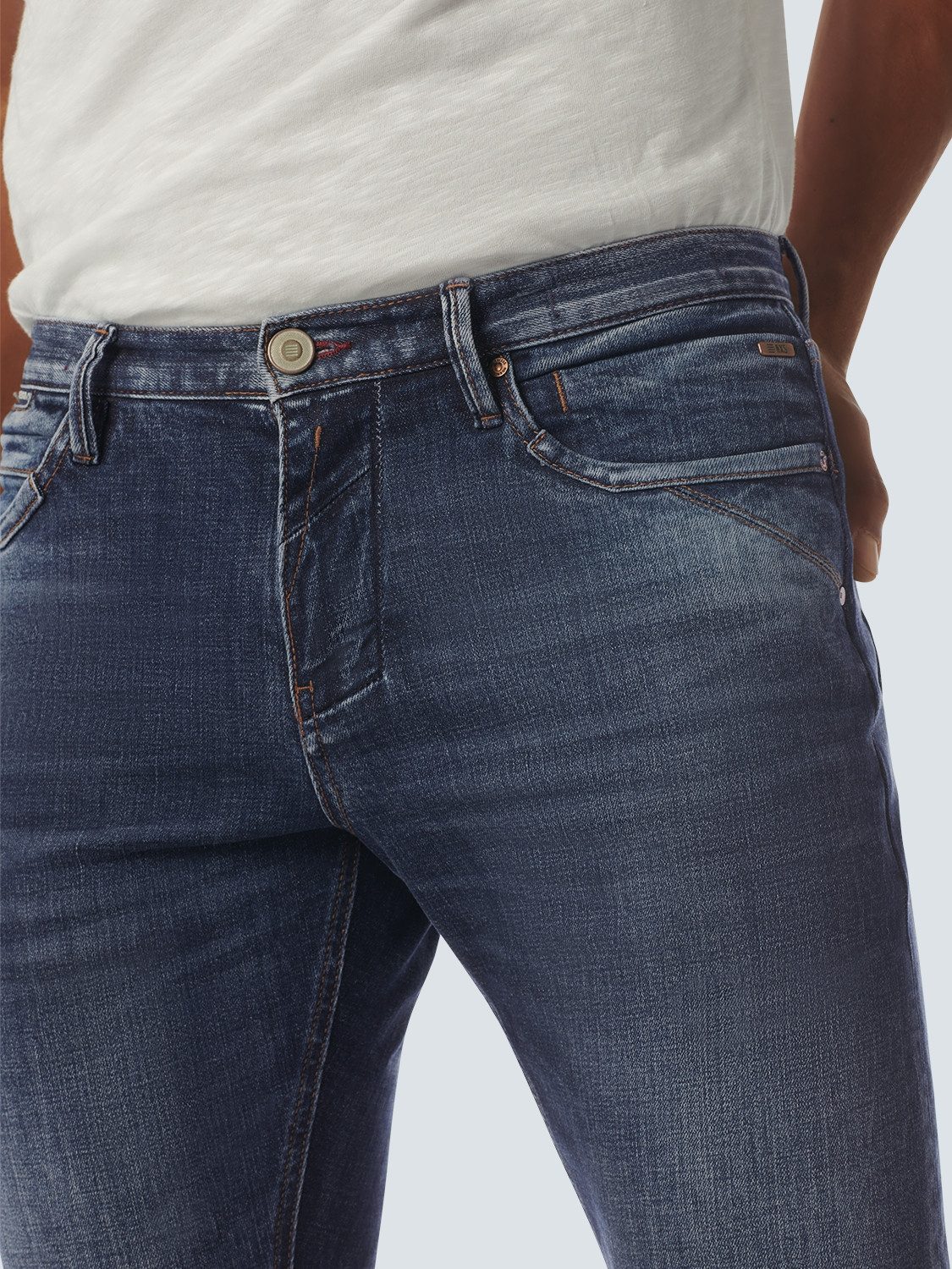NO EXCESS Relax fit jeans 715 met merklabel