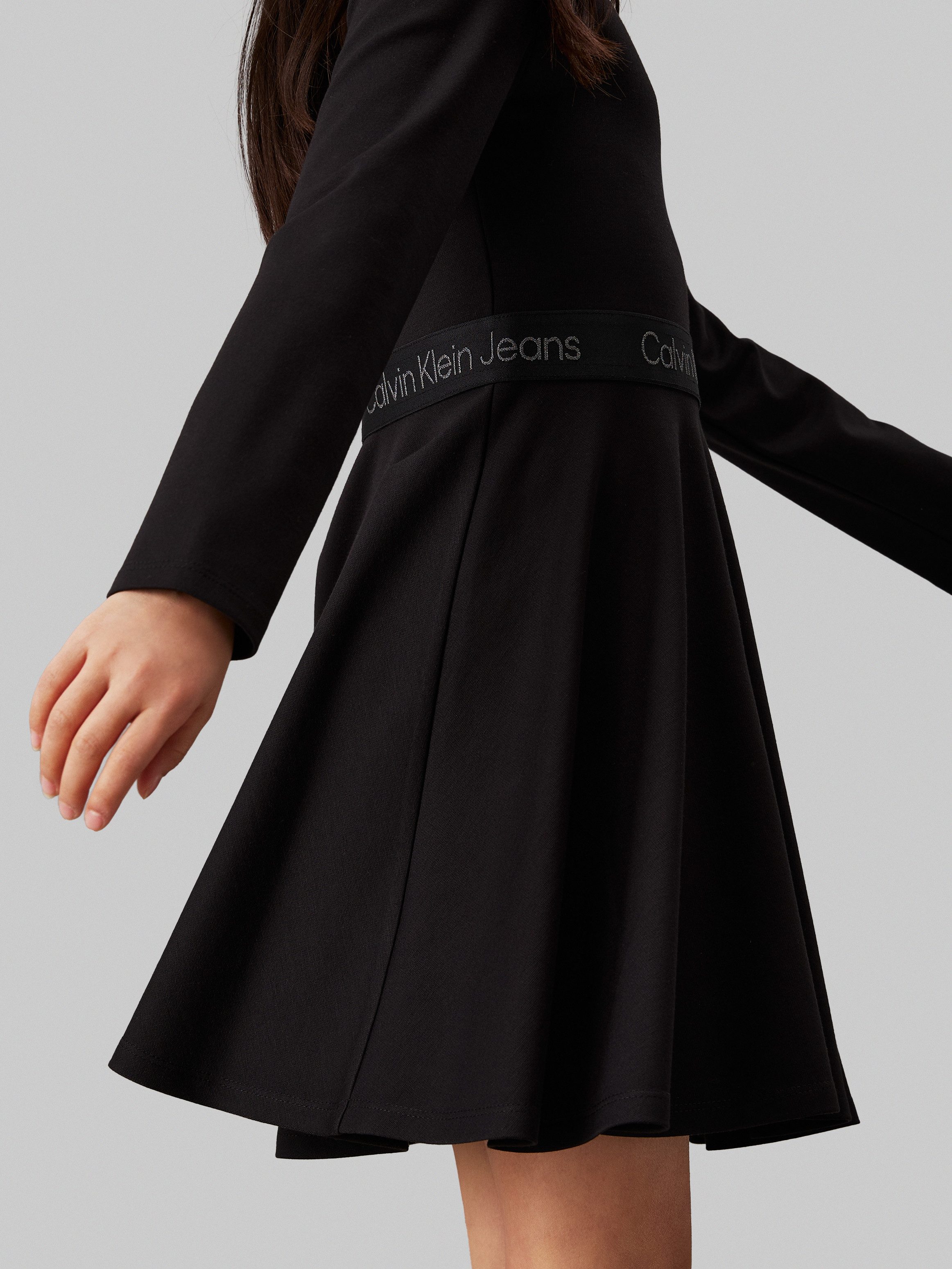 Calvin Klein Midi-jurk Ls Logo Tape Punto Dress voor kinderen tot 16 jaar en met logo-opdruk