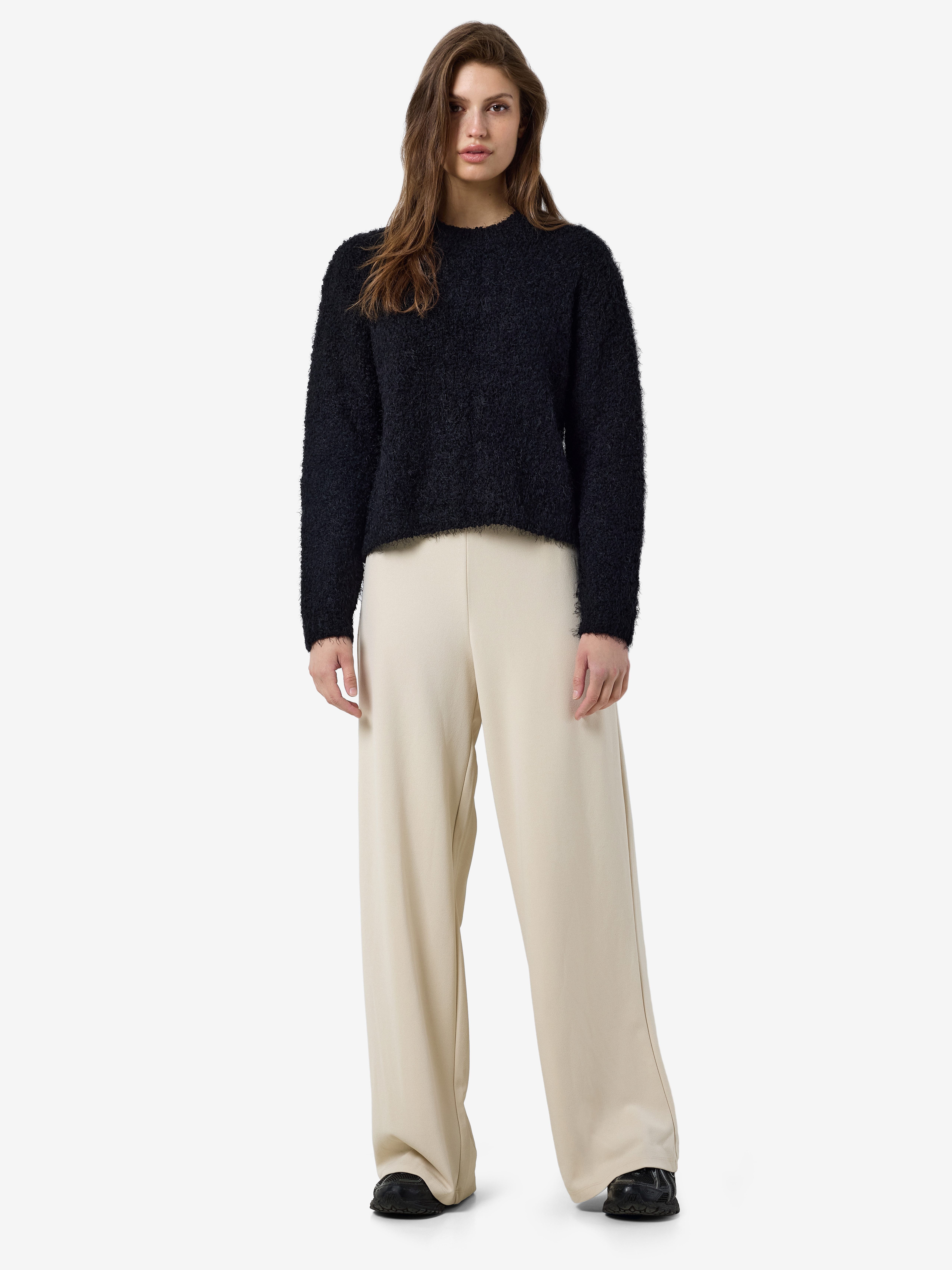 Noisy may Trui met ronde hals NMSASSY L/S O-NECK KNIT FWD NOOS