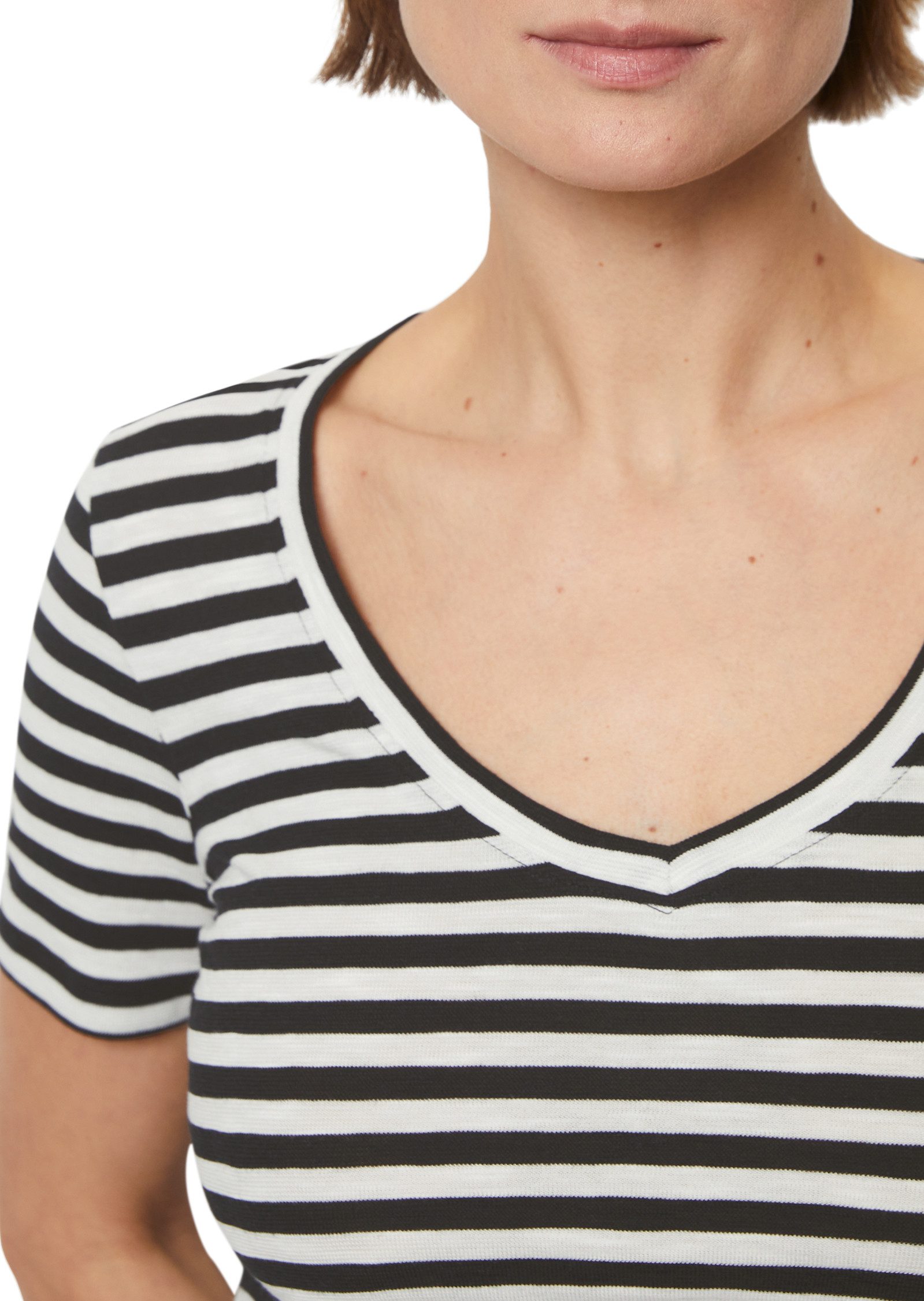 Marc O'Polo T-shirt afgeronde v-hals losgebreide slub-jersey kwaliteit