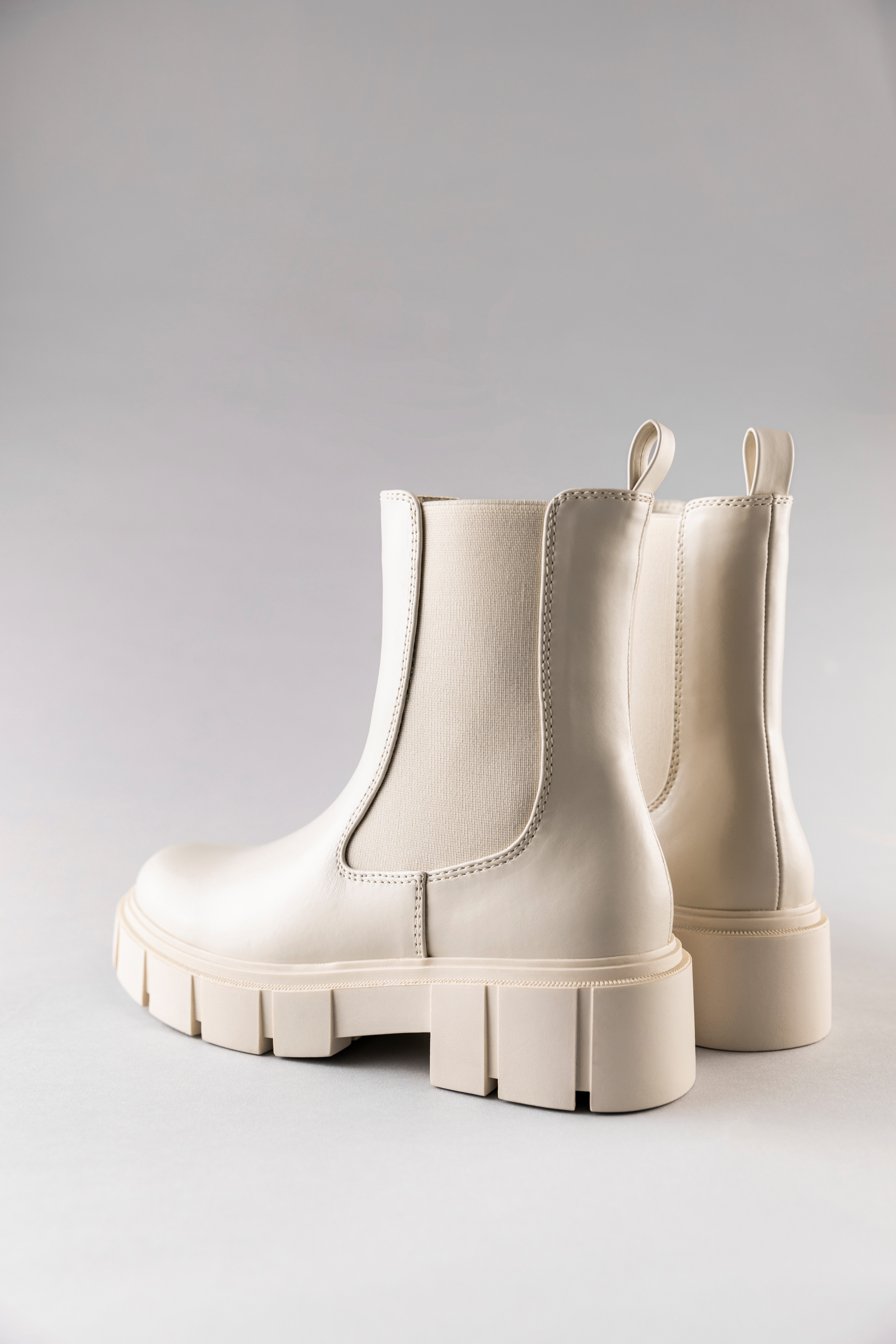 Aniston SHOES Chelsea-boots enkellaars met stretchinzetten - nieuwe collectie! smalle vorm
