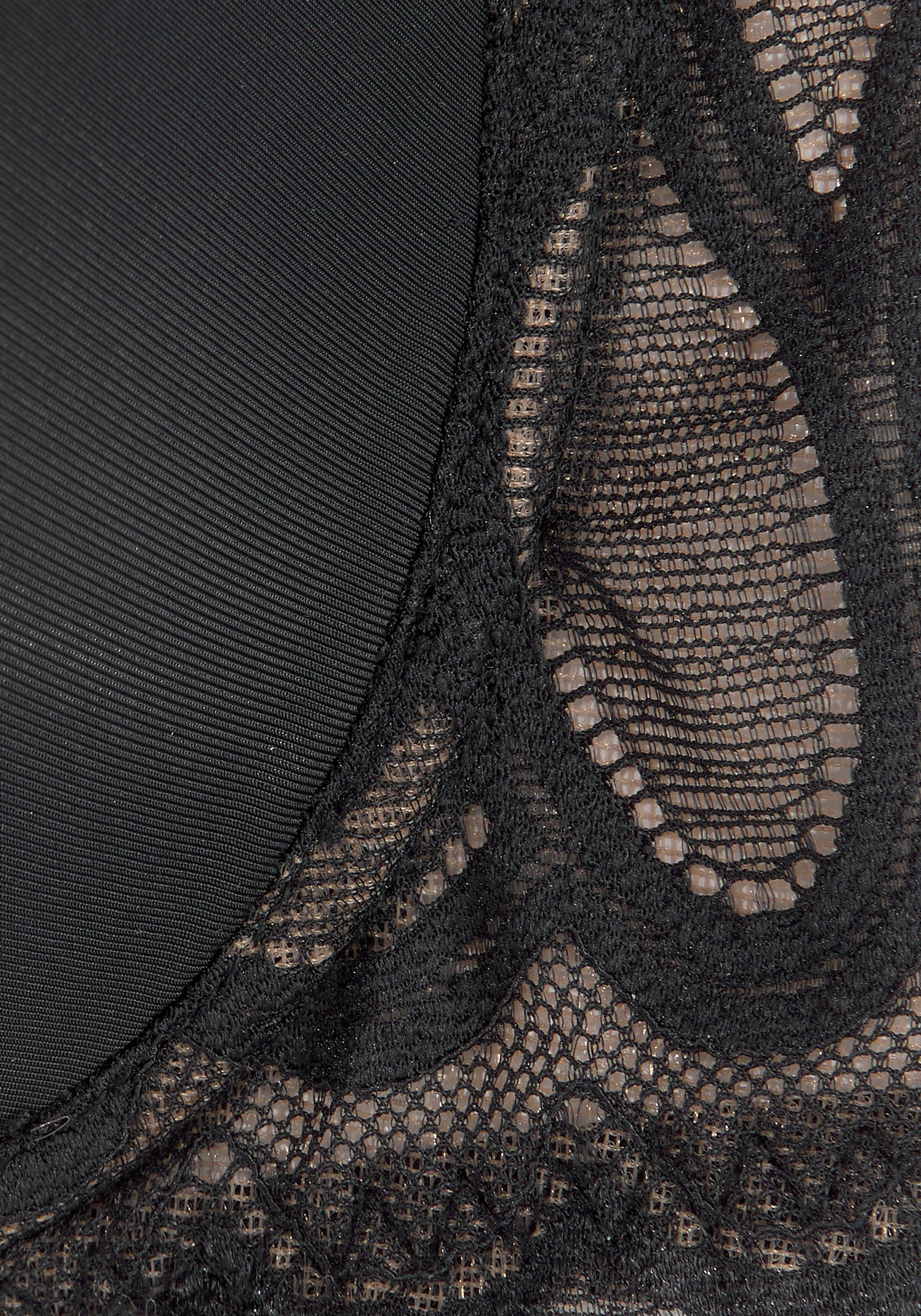 Lascana Bh met halterbandjes met decoratieve kanten achterkant en comfortabele nekbandjes, sexy ondergoed