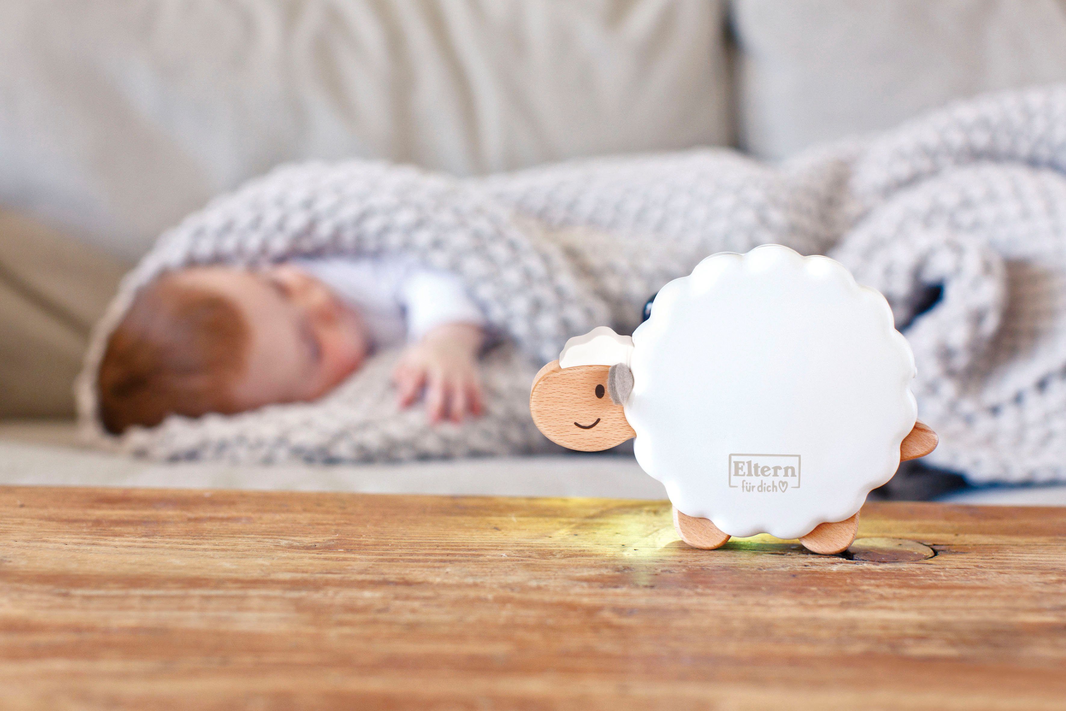 Hape Nachtlicht Suse slaapschaf met 5 verschillende slaapmelodieën