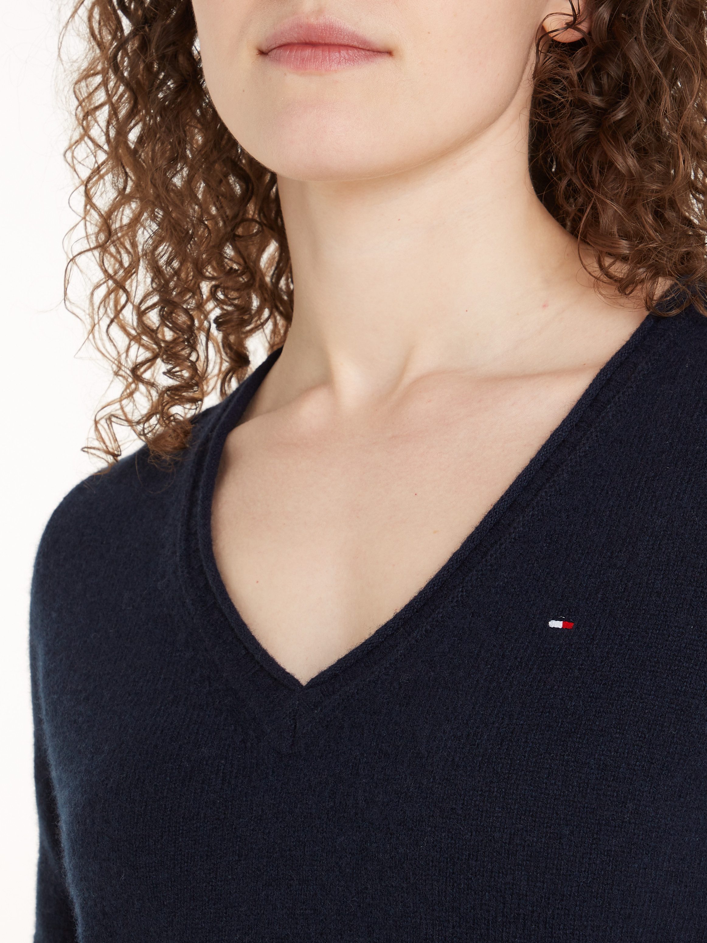 Tommy Hilfiger Gebreide trui SOFT WOOL V-NK SWEATER met v-hals van 100% wol