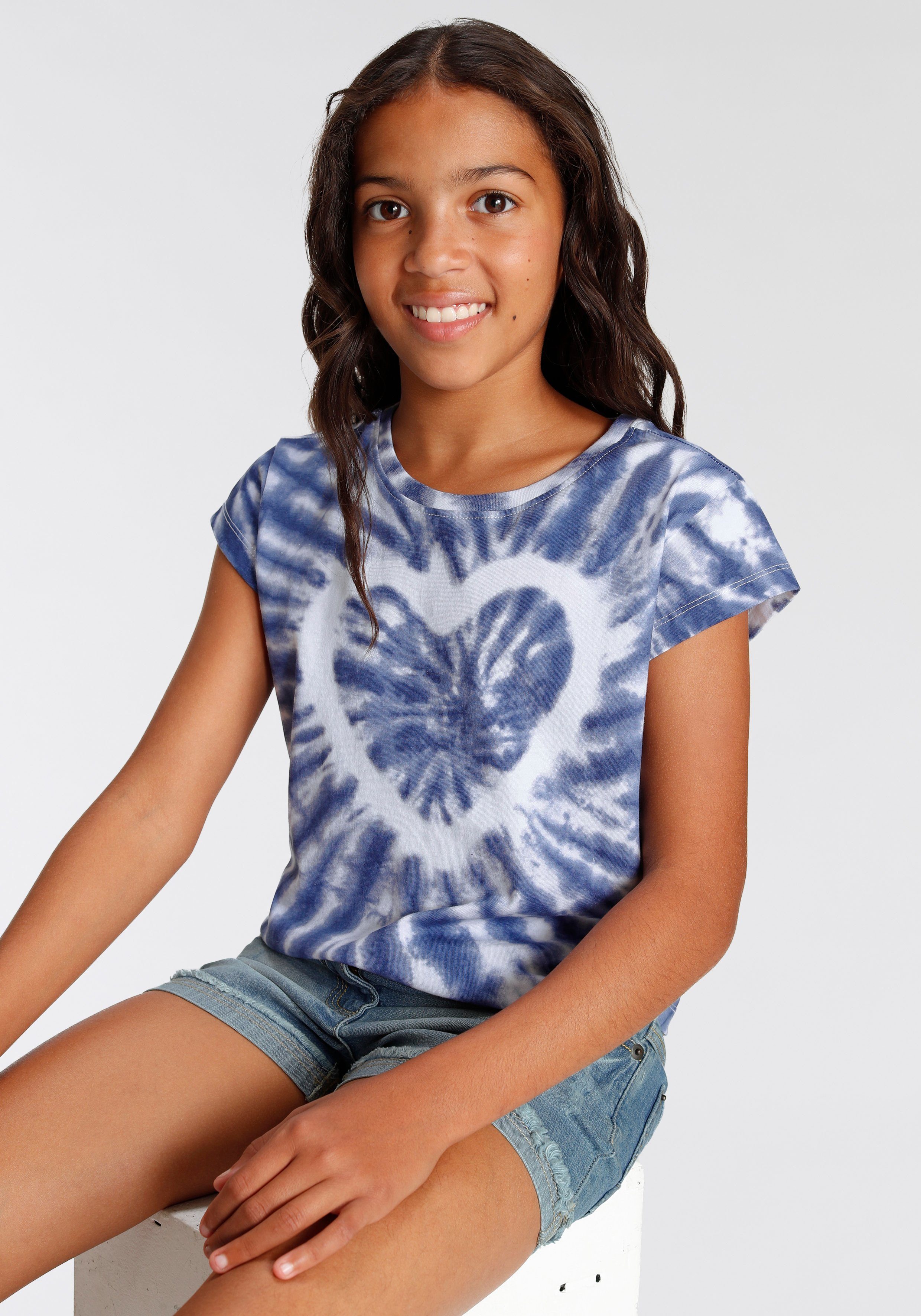 KIDSWORLD T-shirt Hart batik Korte mouwen, rechte pasvorm, veelzijdig gemusterd