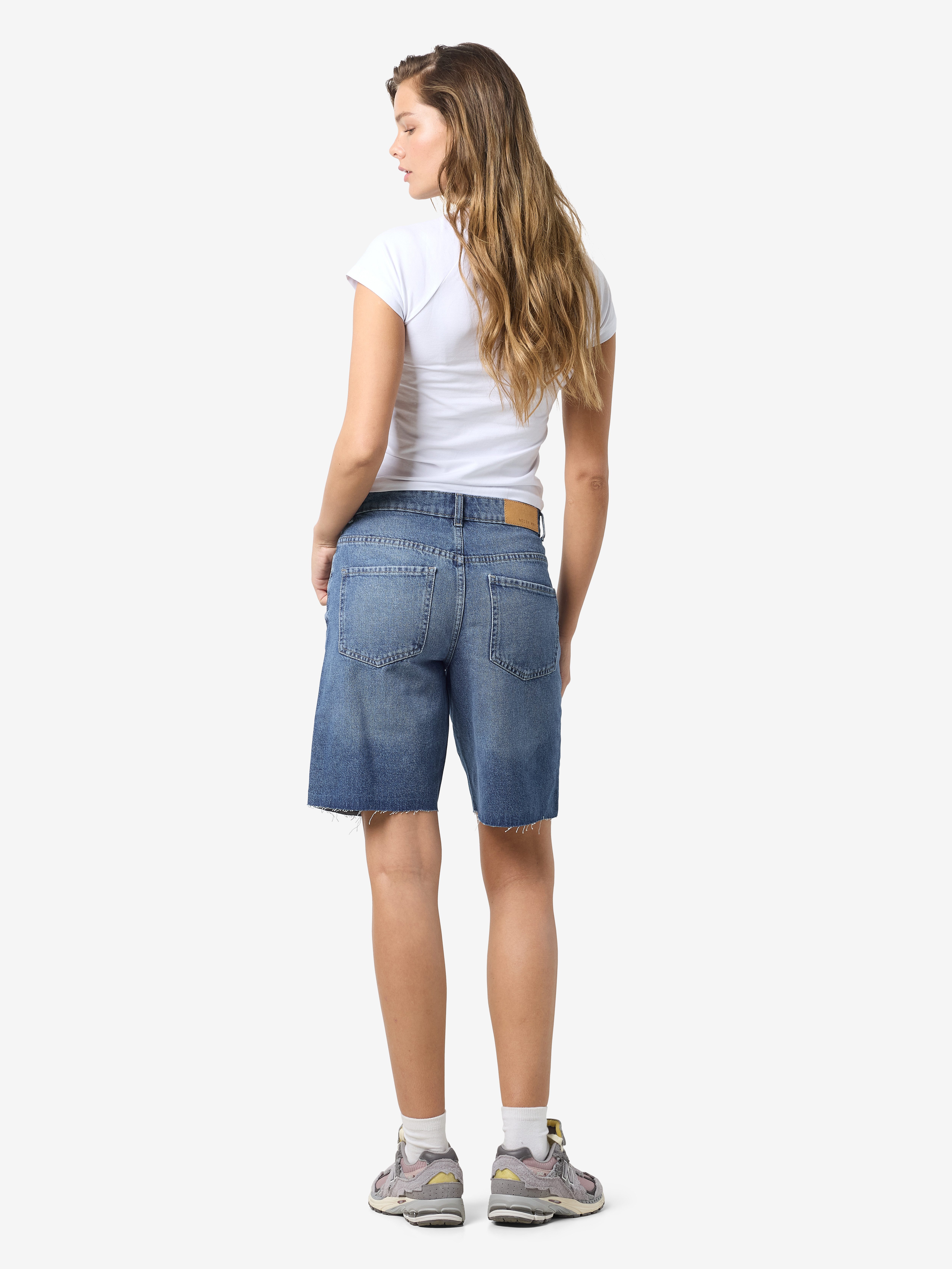 Noisy may Jeansshort NMHOLLA NW LOOSE SHORT AZ426MB NOOS