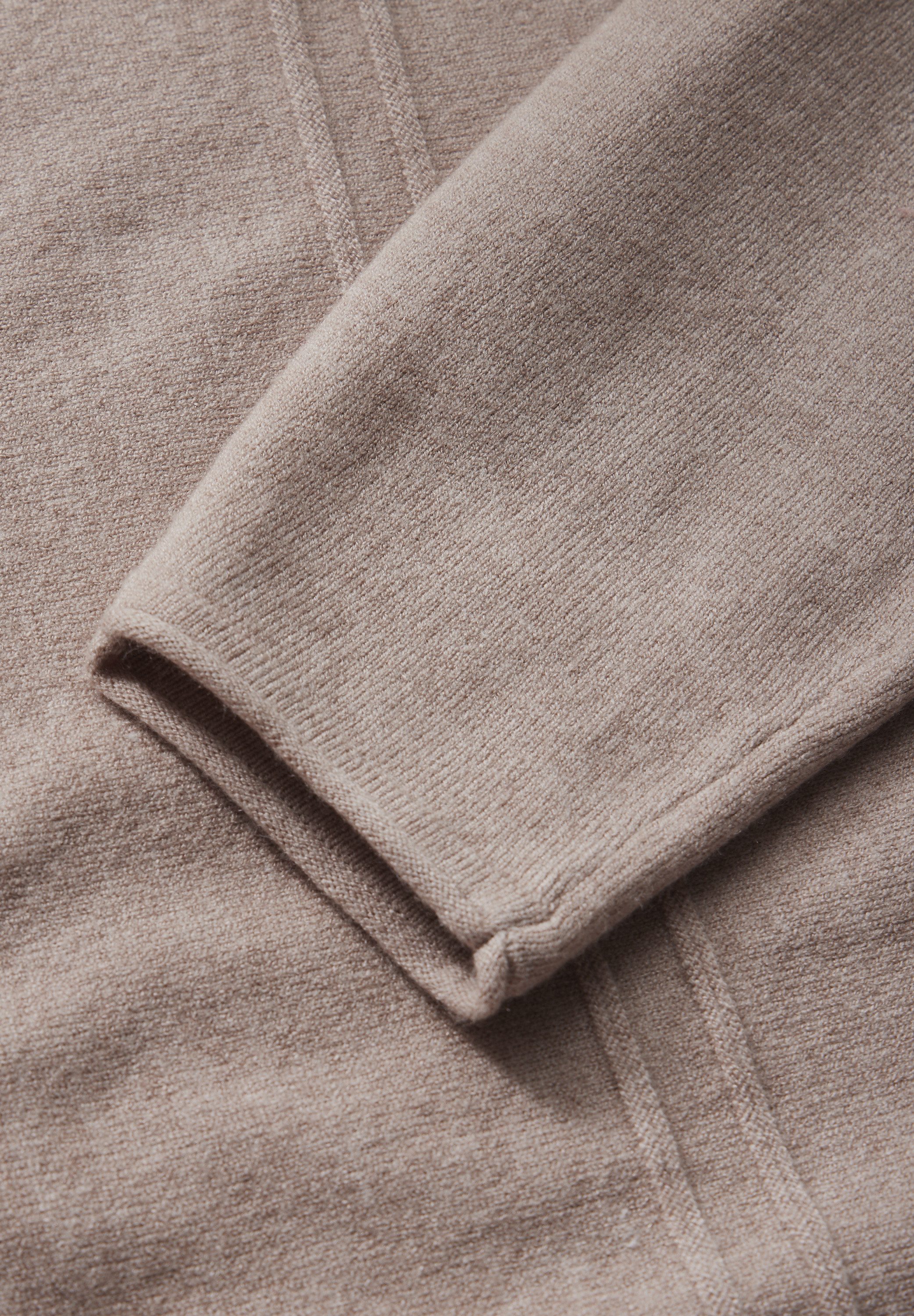 STREET ONE Gebreide trui in dolman-stijl, met u-halslijn