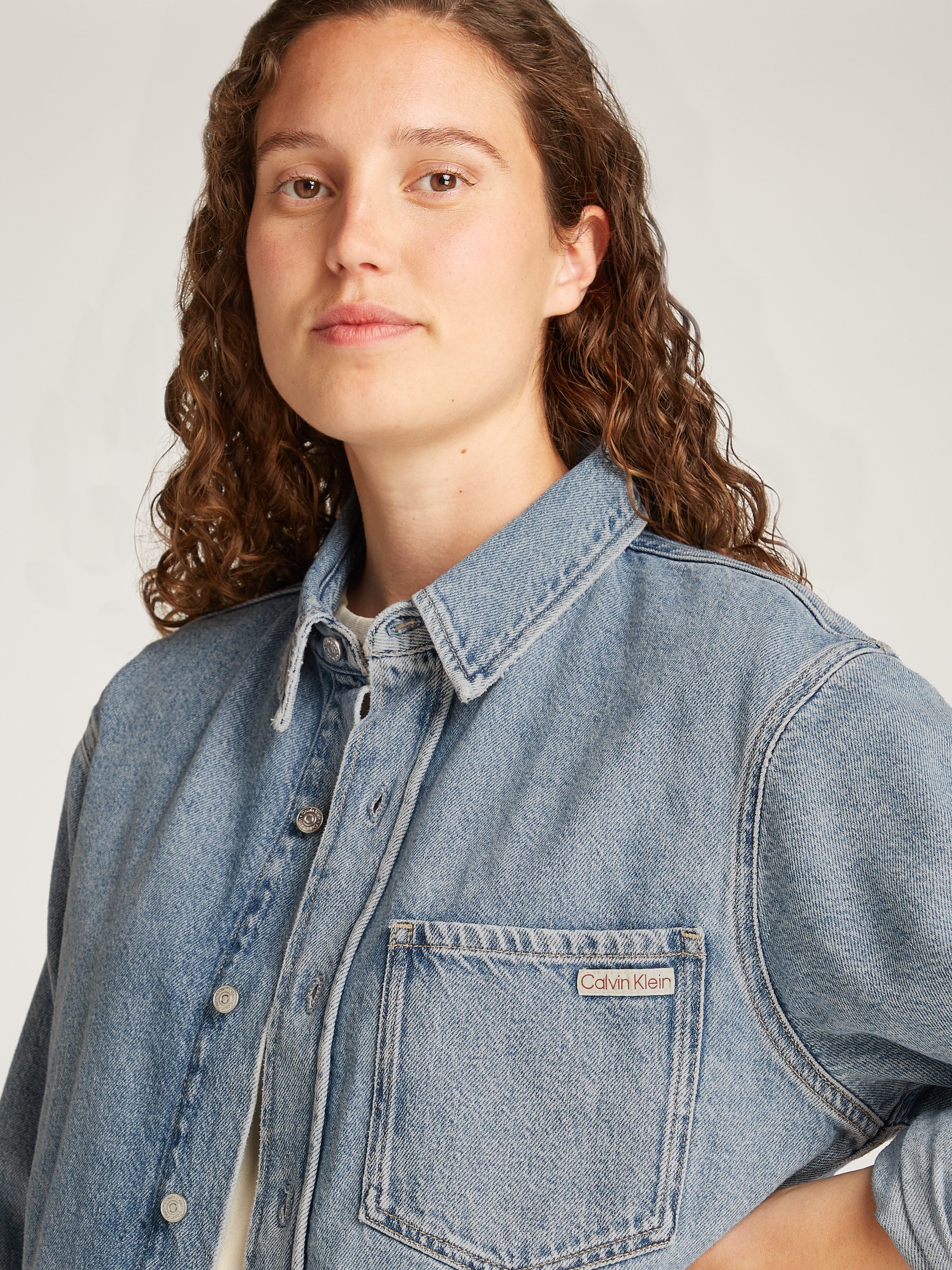 Calvin Klein Jeans blouse DAD DENIM SHIRT in lichtblauwe wassing