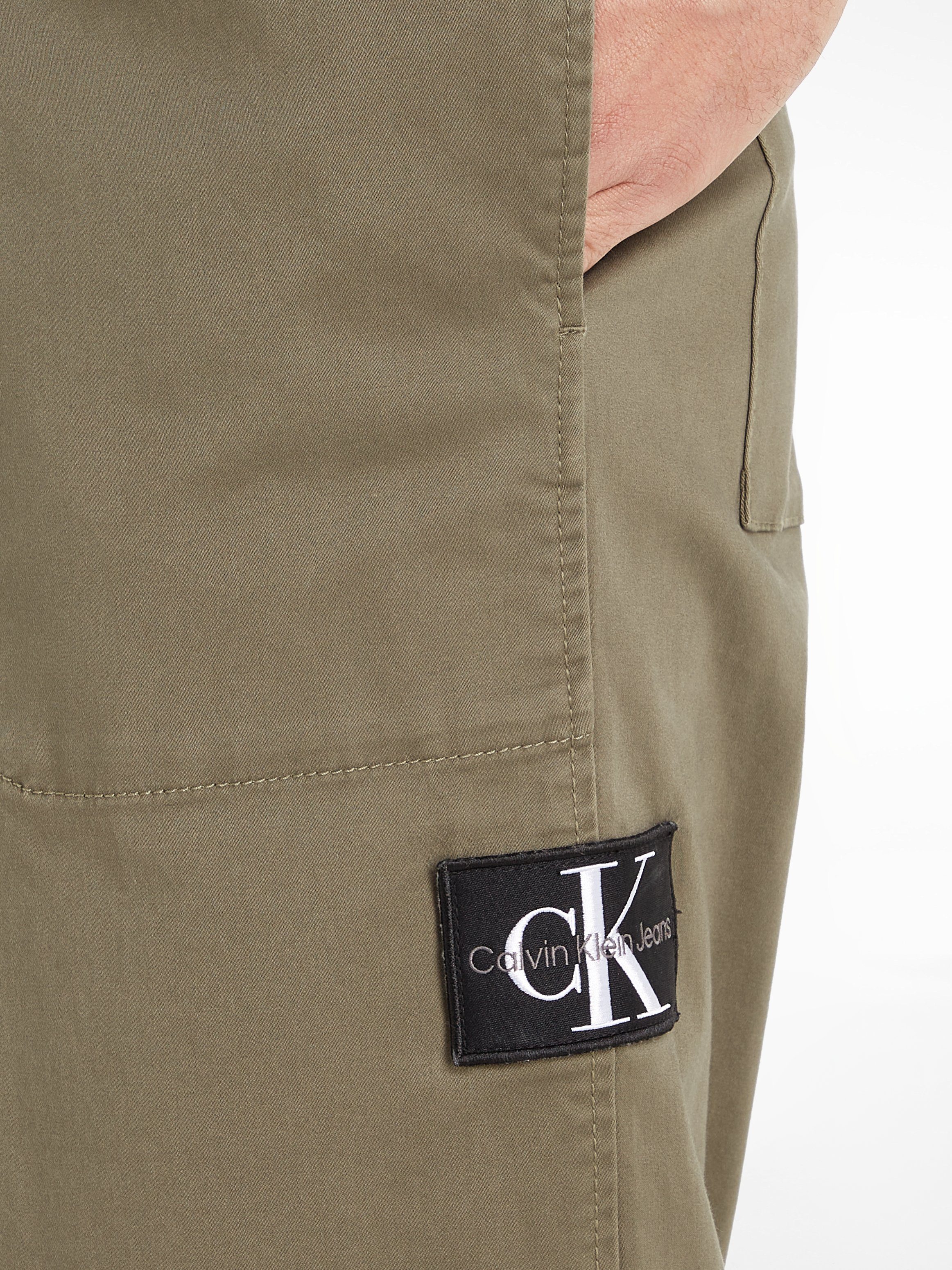 Calvin Klein Sweatbroek BADGE TRIM WOVEN PANT