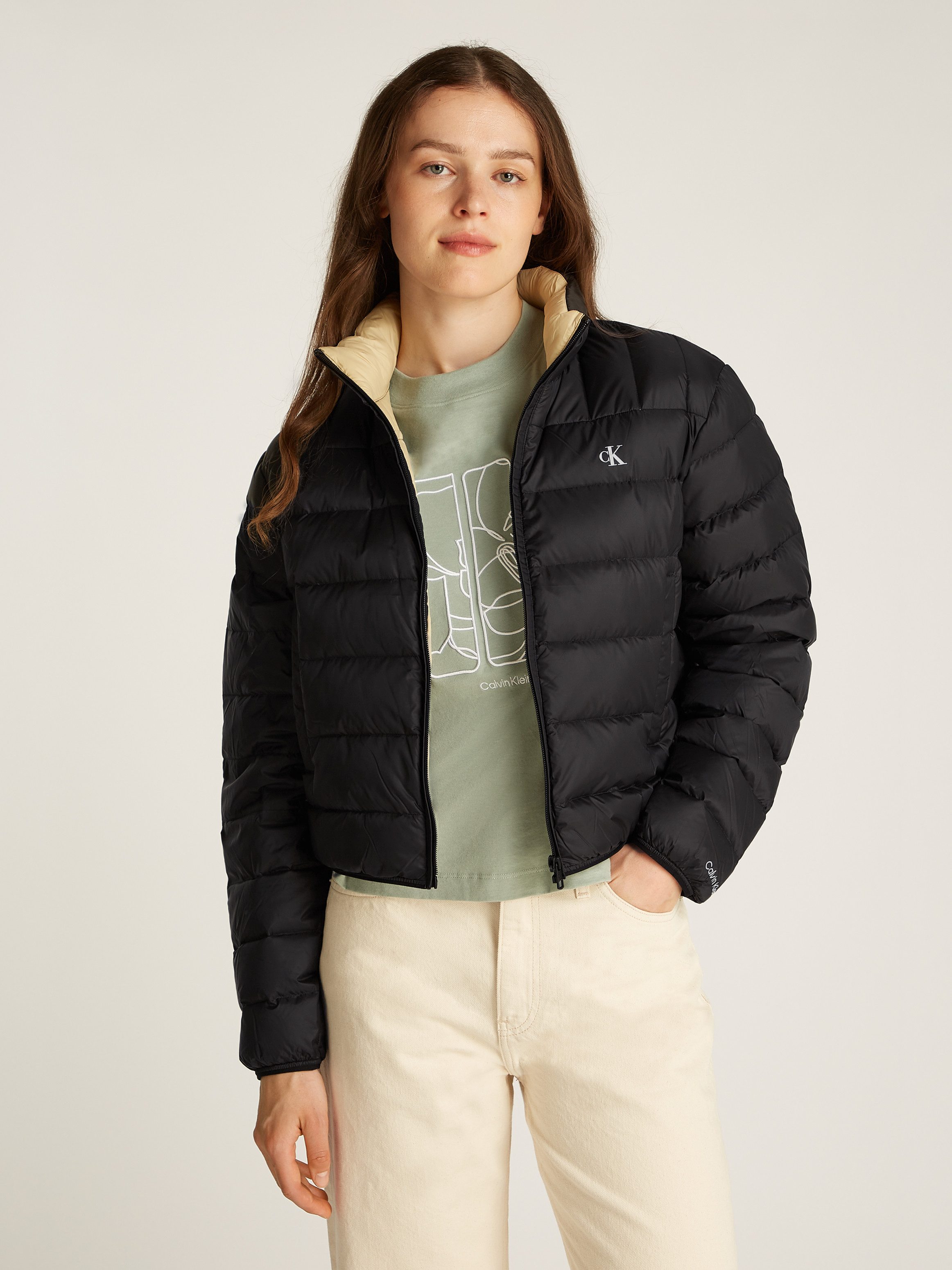 Calvin Klein Gewatteerde jas UL SHORT PUFFER Met gestempeld logo