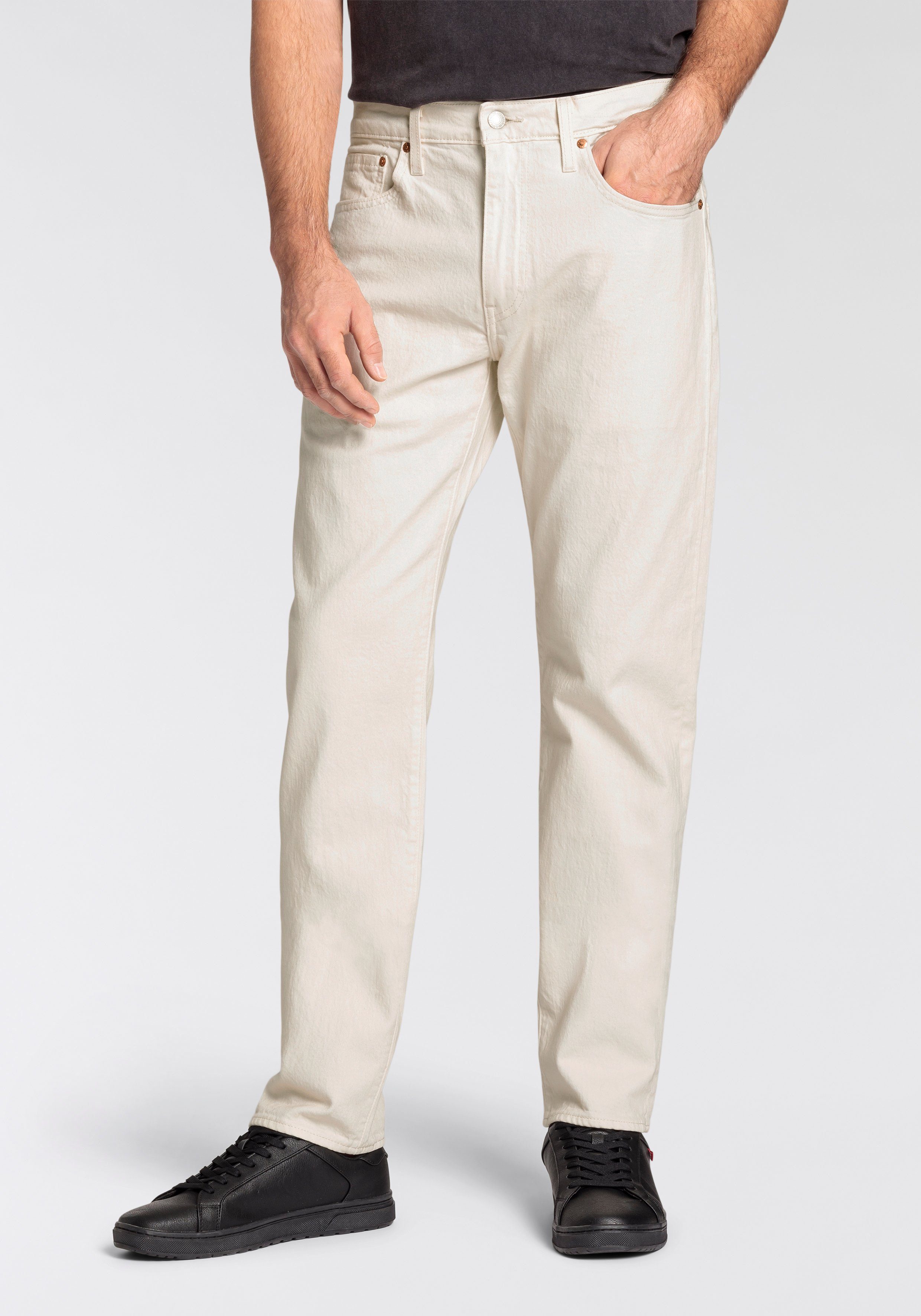 Levi's Tapered jeans 502 TAPER in een elegante moderne stijl
