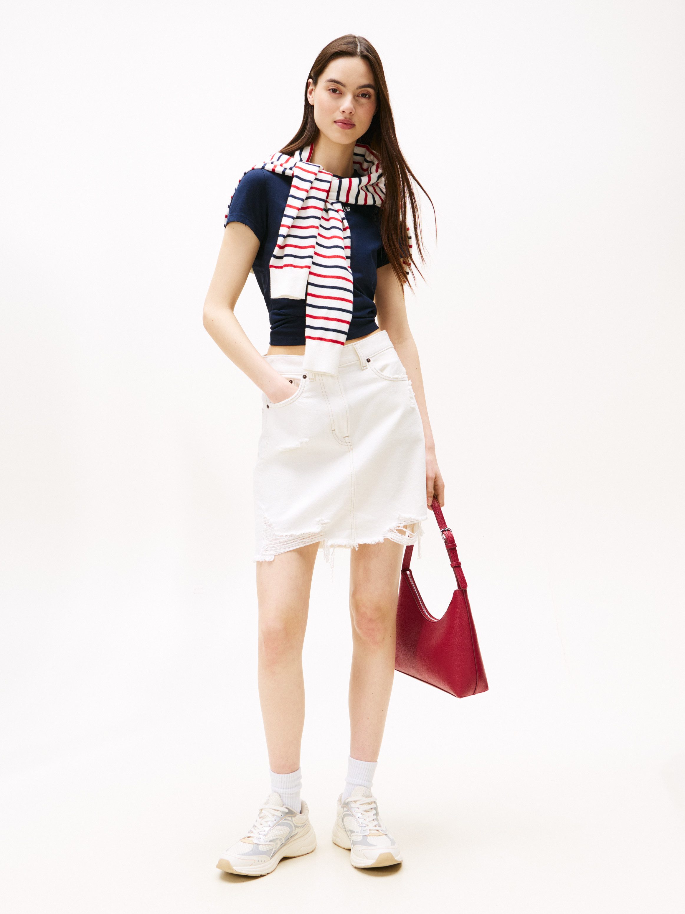 TOMMY JEANS Shirt met korte mouwen TJW SLIM ESSENTIAL LOGO2 TEE EXT