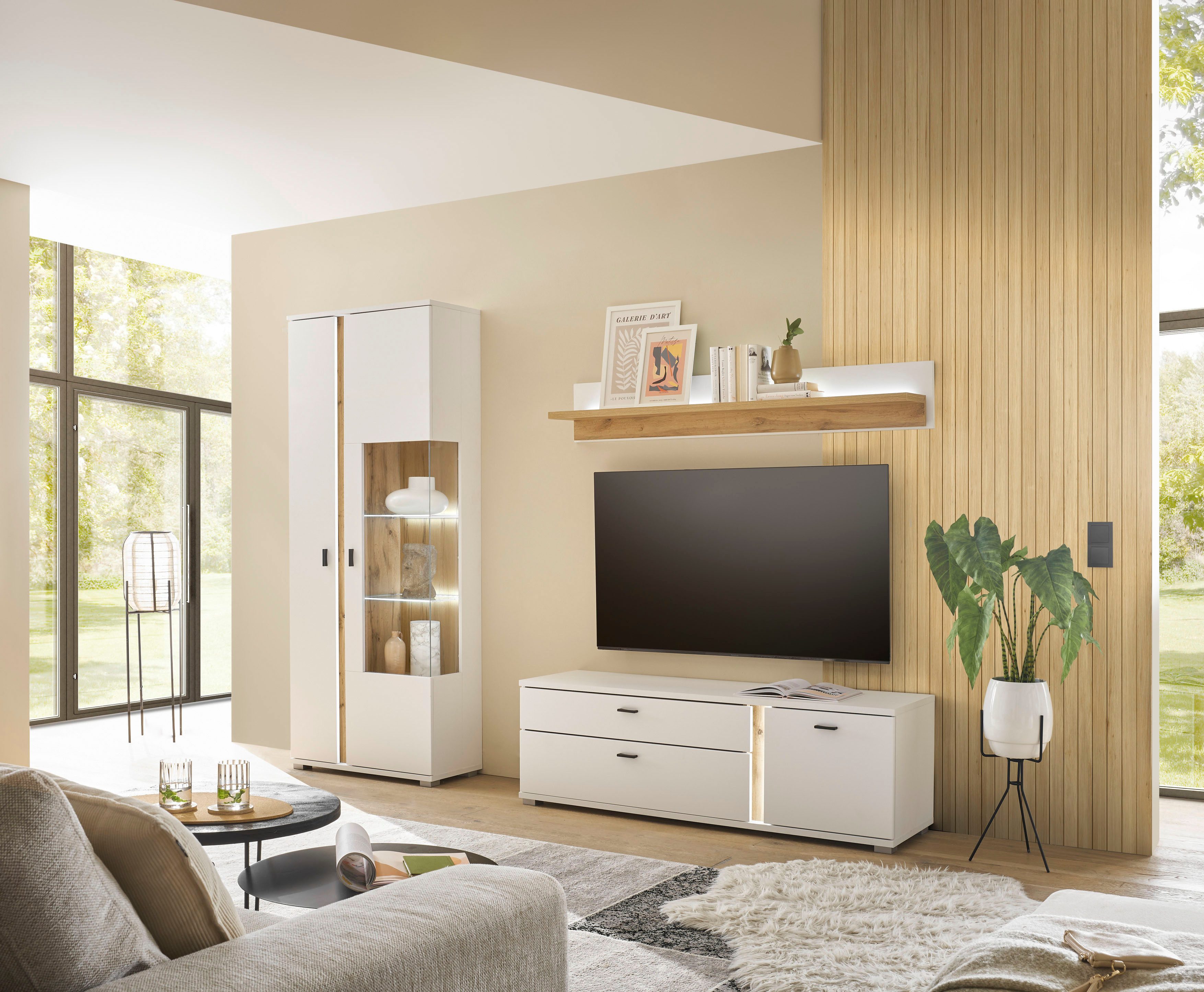 INOSIGN Vitrinekast LONG ISLAND, opberghangkast in moderne trendkleur, inclusief verticale verlichting, breedte 80 cm (1 stuk)