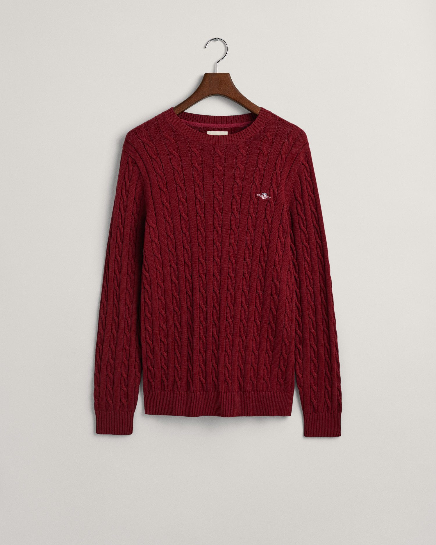 Gant Gebreide trui COTTON CABLE C-NECK met wapen-logo borduurwerk op de borst