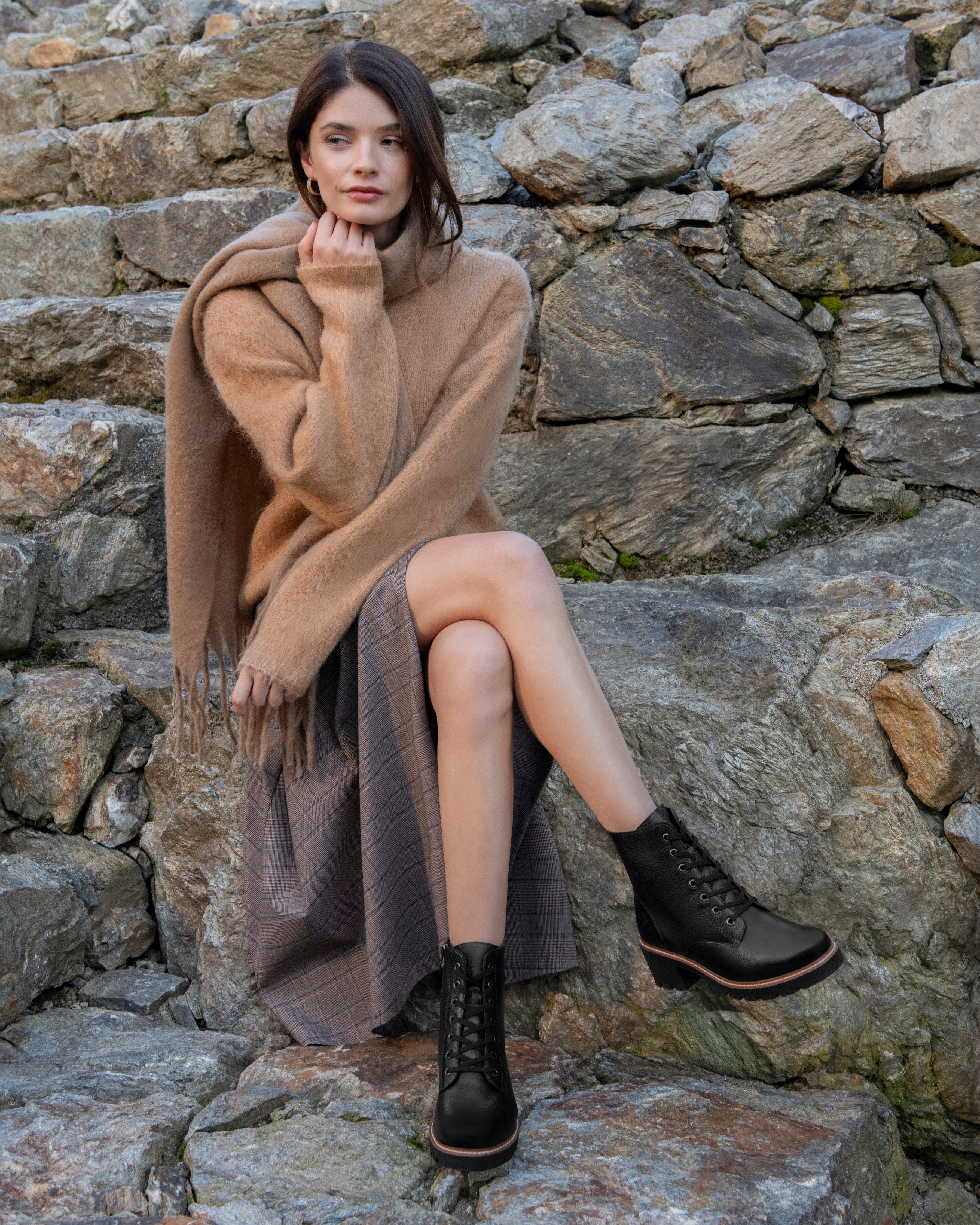 Caprice Veterlaarsjes , blokhak, veterboots, herfstlaarzen met decente logo-prägung