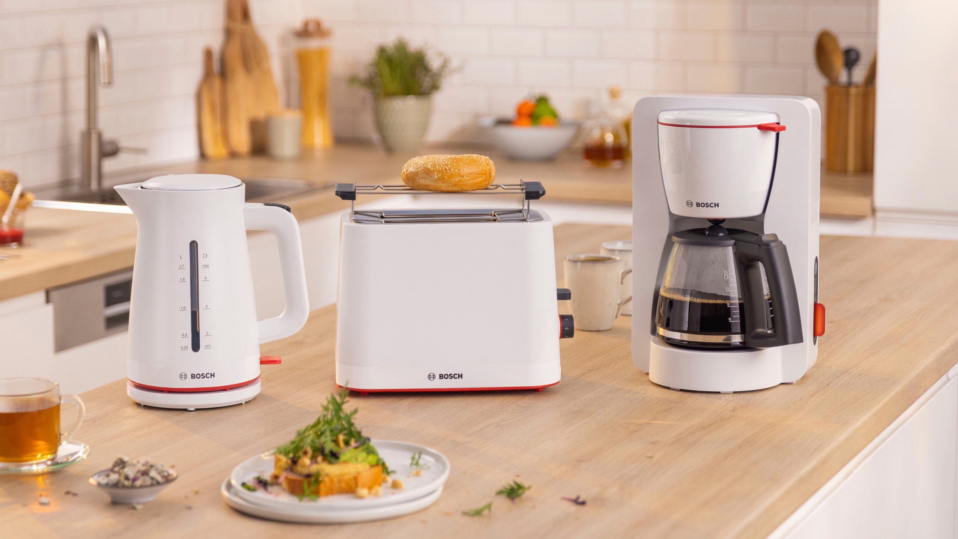 BOSCH Filterkoffieapparaat MyMoment TKA3M131, 1,25 l, 60min warmhoudfunctie, aroma intense, ontkalkingsprogramma, 1200 w