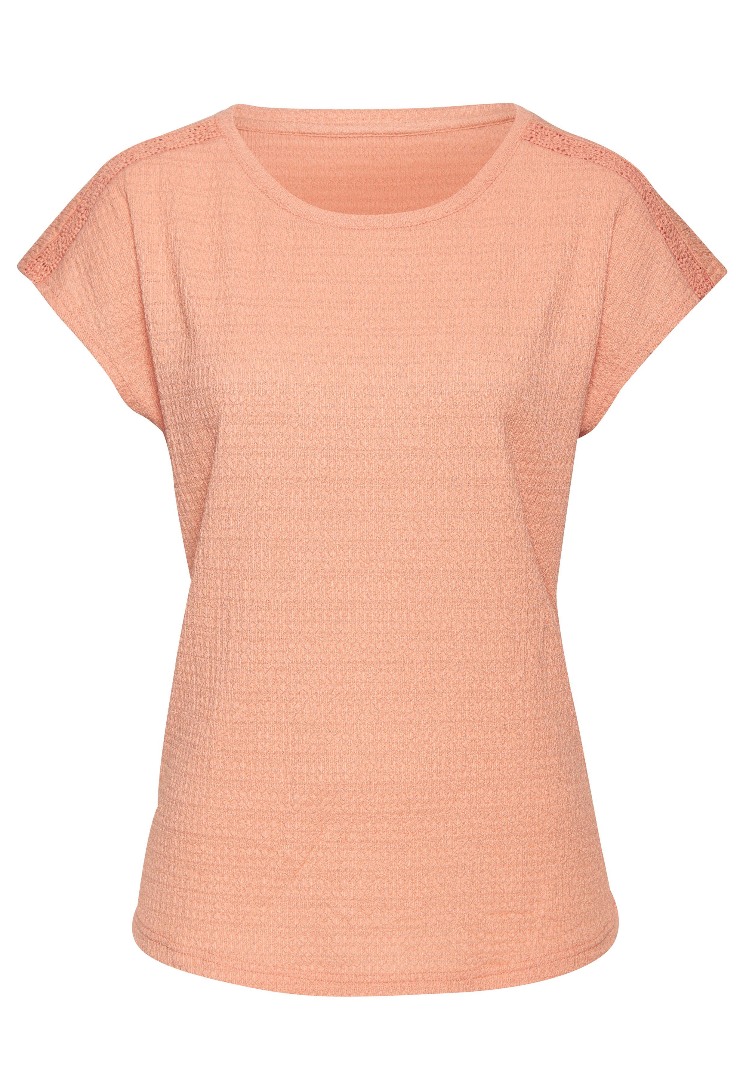 Vivance Shirt met korte mouwen Met decoratieve haak-inzet van kreukvrije crêpe-kwaliteit (1-delig)