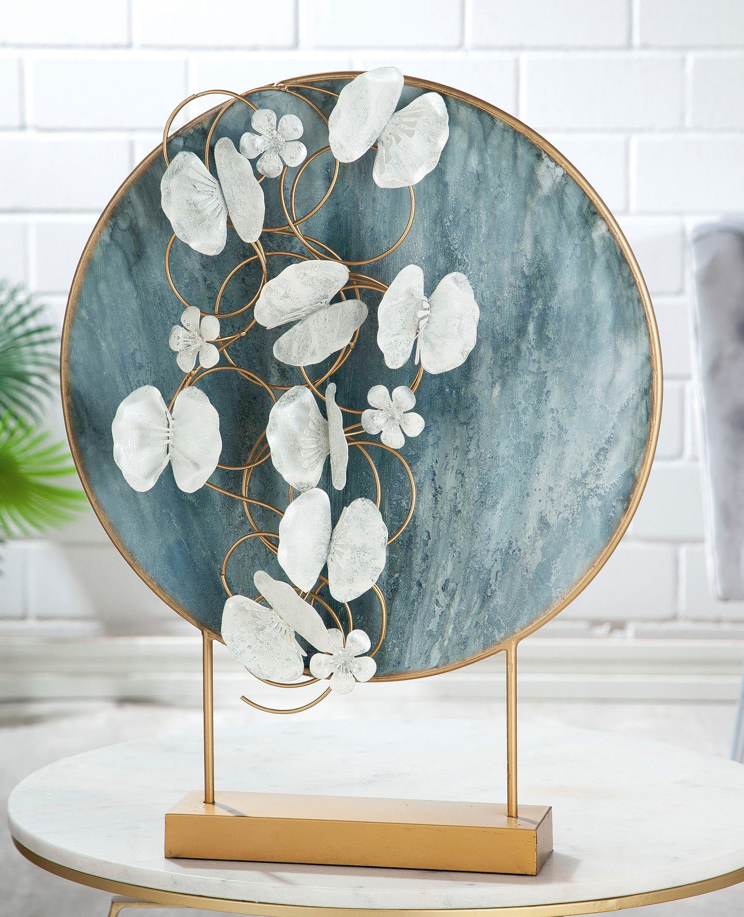 Casablanca by Gilde Decoratief figuur Decoratief object Blossoms, blauw/goudkleur Decoratief object, van metaal, hoogte 65 cm, glas met bloemen, woonkamer (1 stuk)