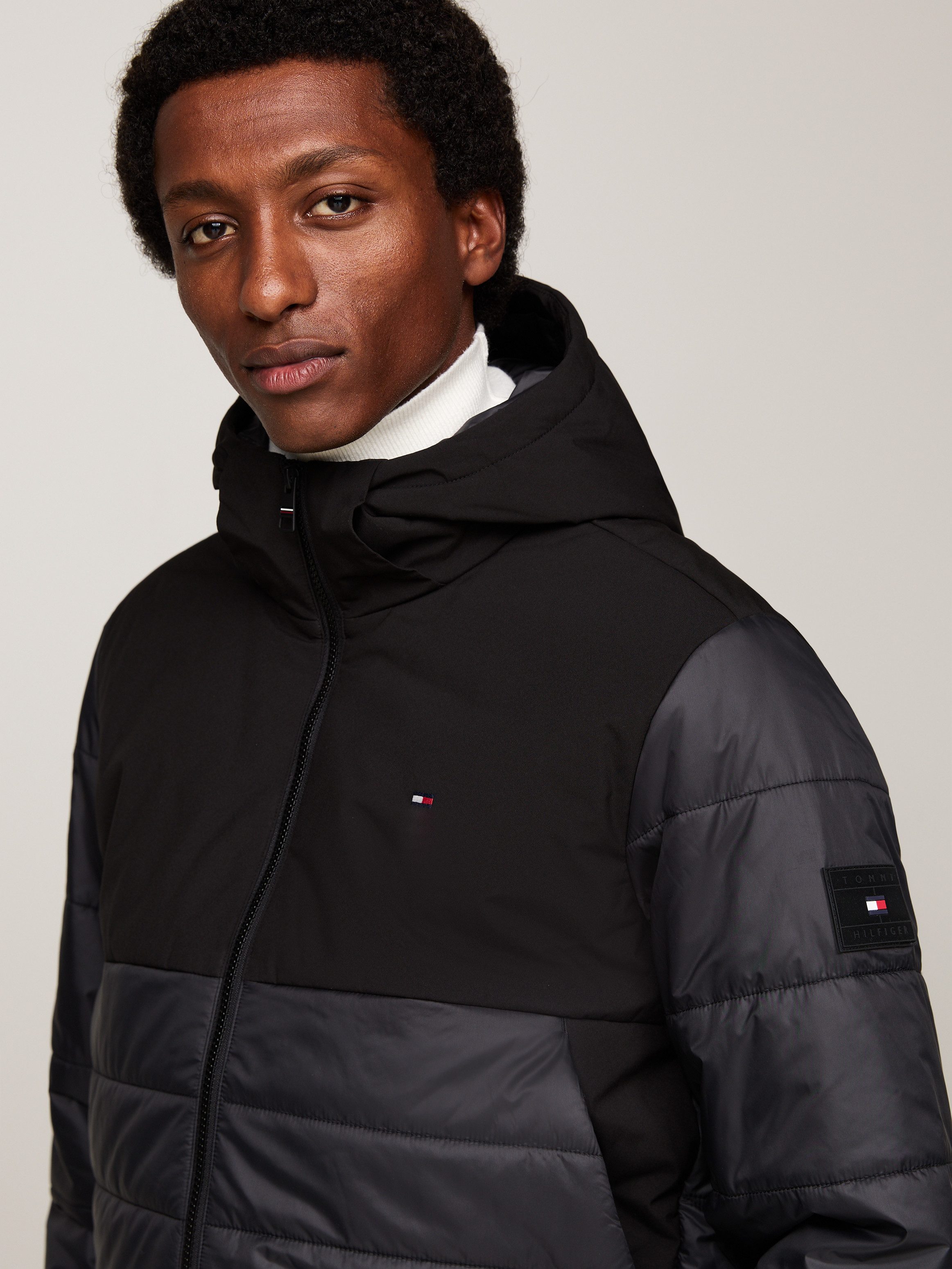 Tommy Hilfiger Gewatteerde jas CL MIXED MEDIA HOODED JACKET