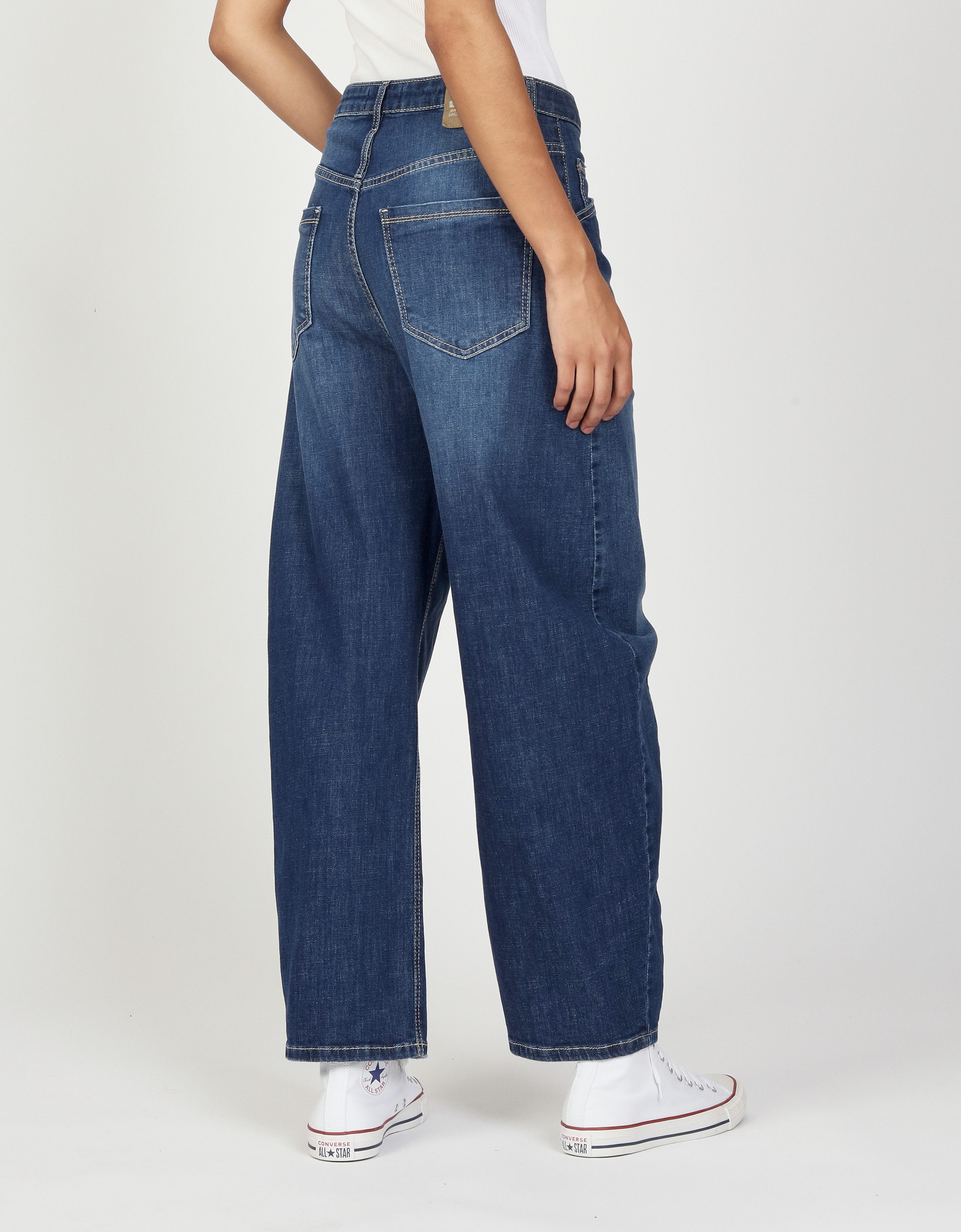 GANG Relax fit jeans 94ODINA met laag geplaatste opgestikte zakken aan de voorkant