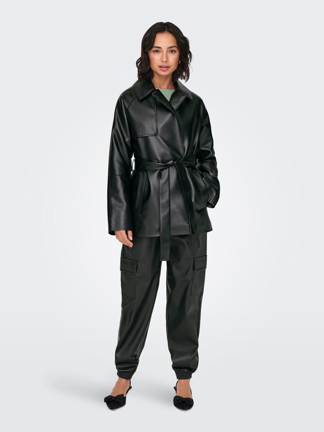 Only Imitatieleren jack ONLSOFIA FAUX LEATH SHORT TRENCH CC OTW