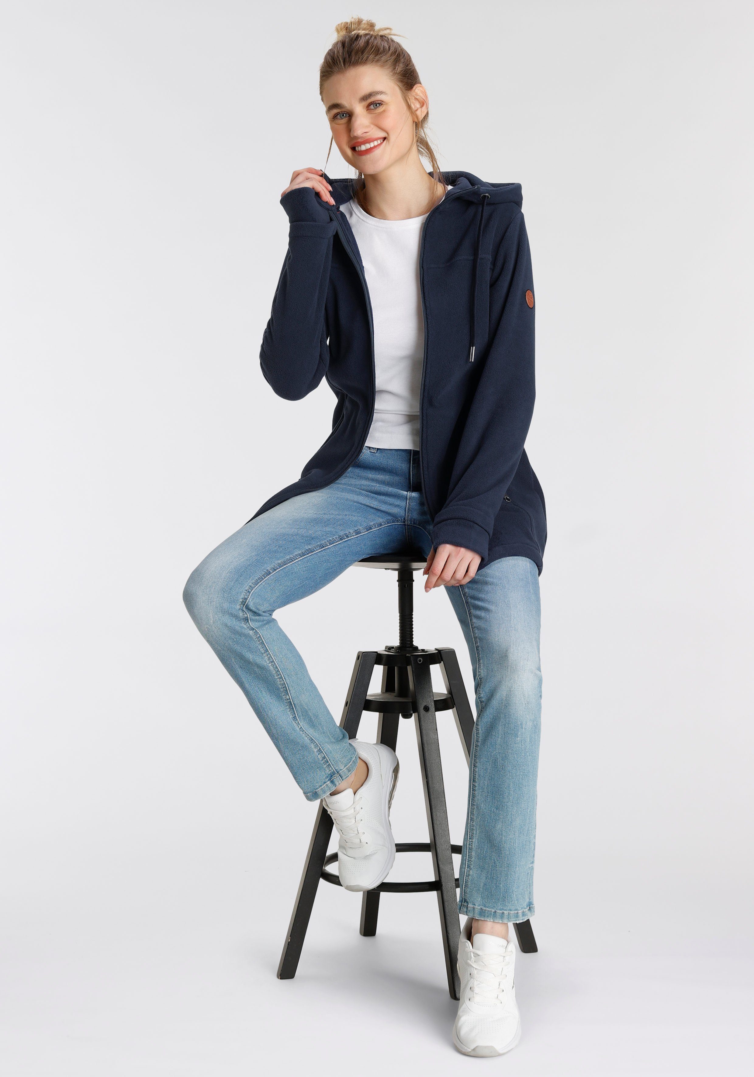 KangaROOS Fleecejack figuurvolgende snit, met capuchon, met 2-weg rits