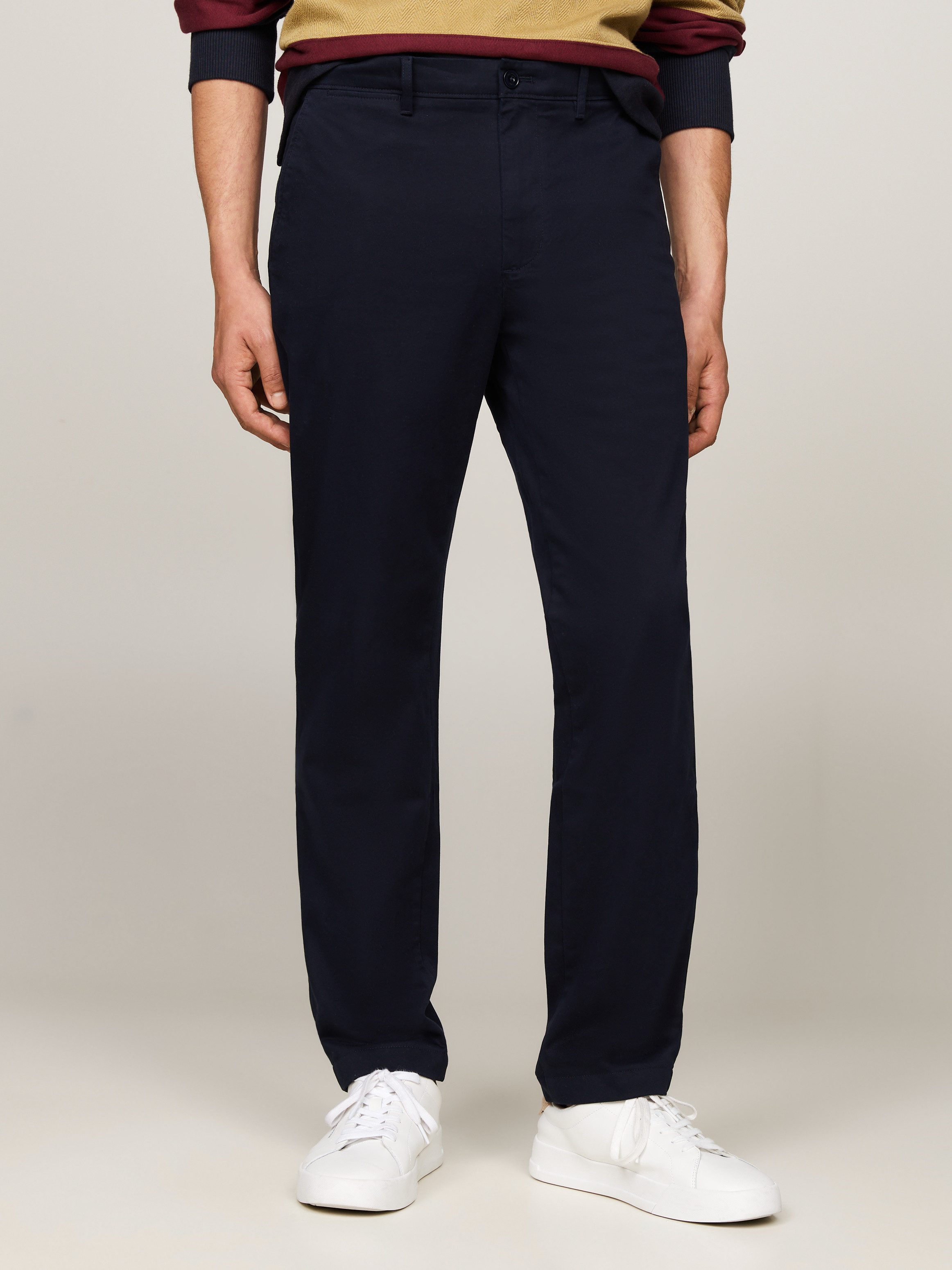 Tommy Hilfiger Chino DENTON CHINO SATIN met achterzakken met knoop logo-borduursel