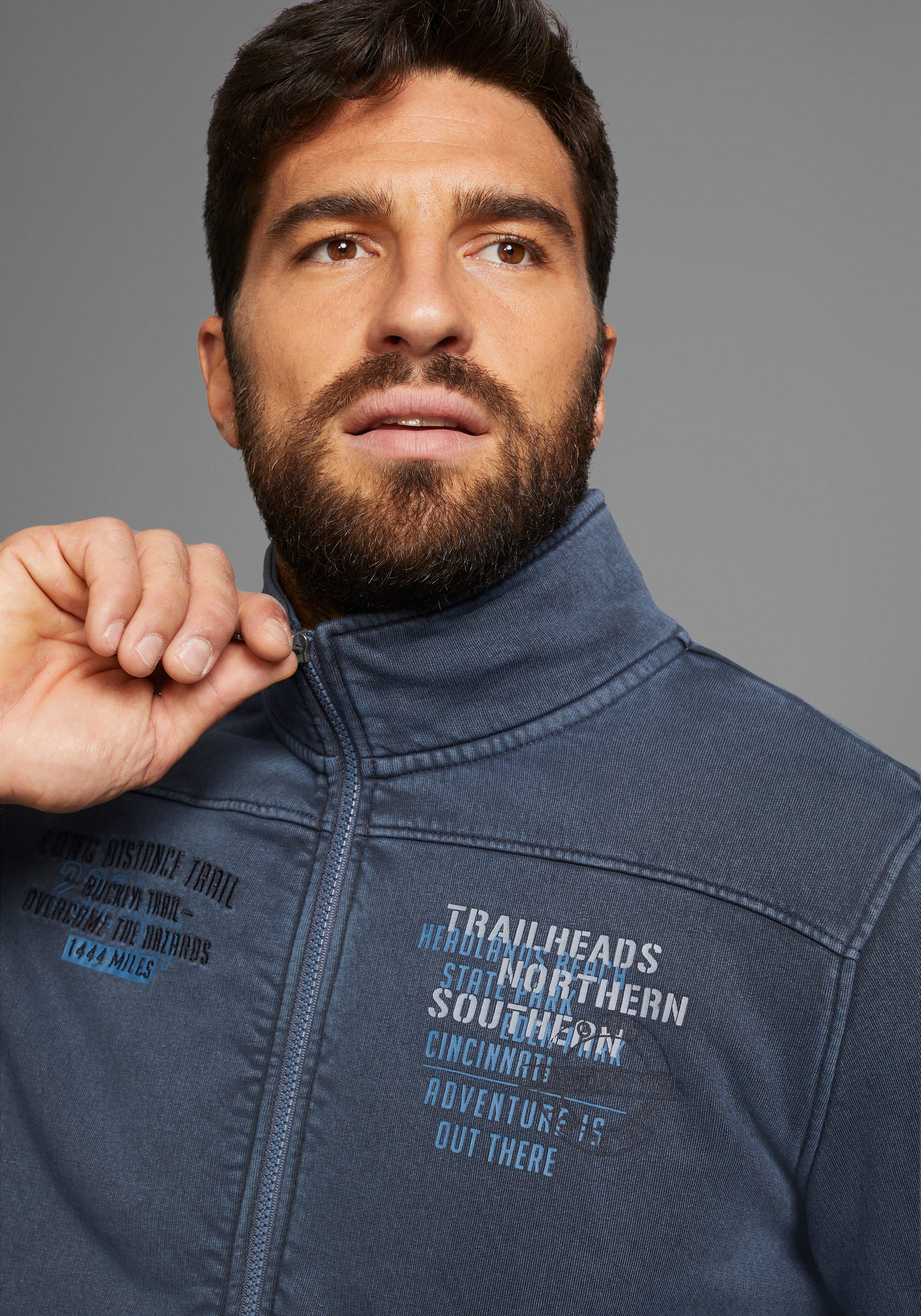 Man's World Sweatvest met print en borduursel