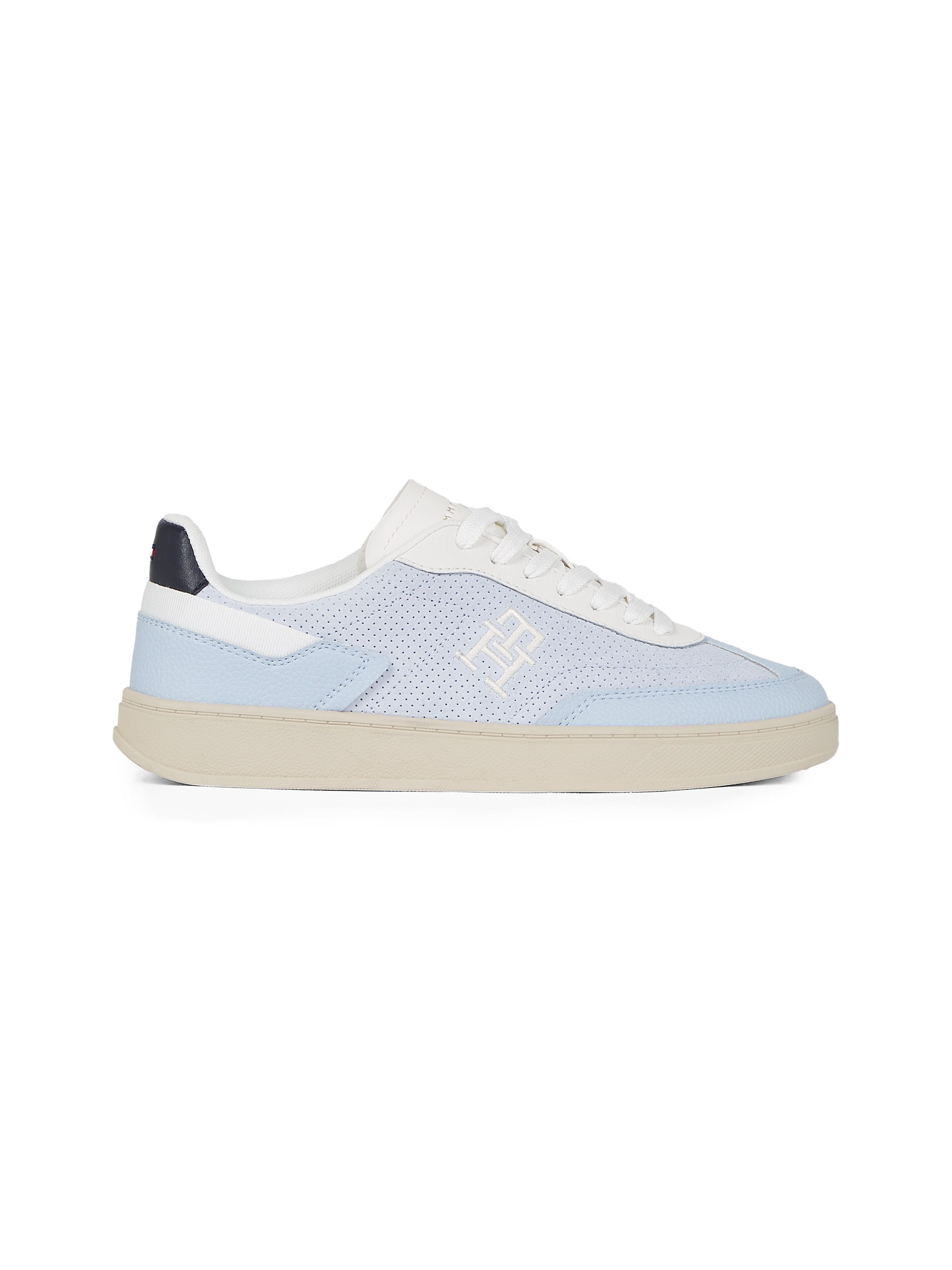 Tommy Hilfiger Plateausneakers TH HERITAGE SNEAKER PERF vrijetijdsschoen, lage schoen, veterschoen met th-logo-borduring