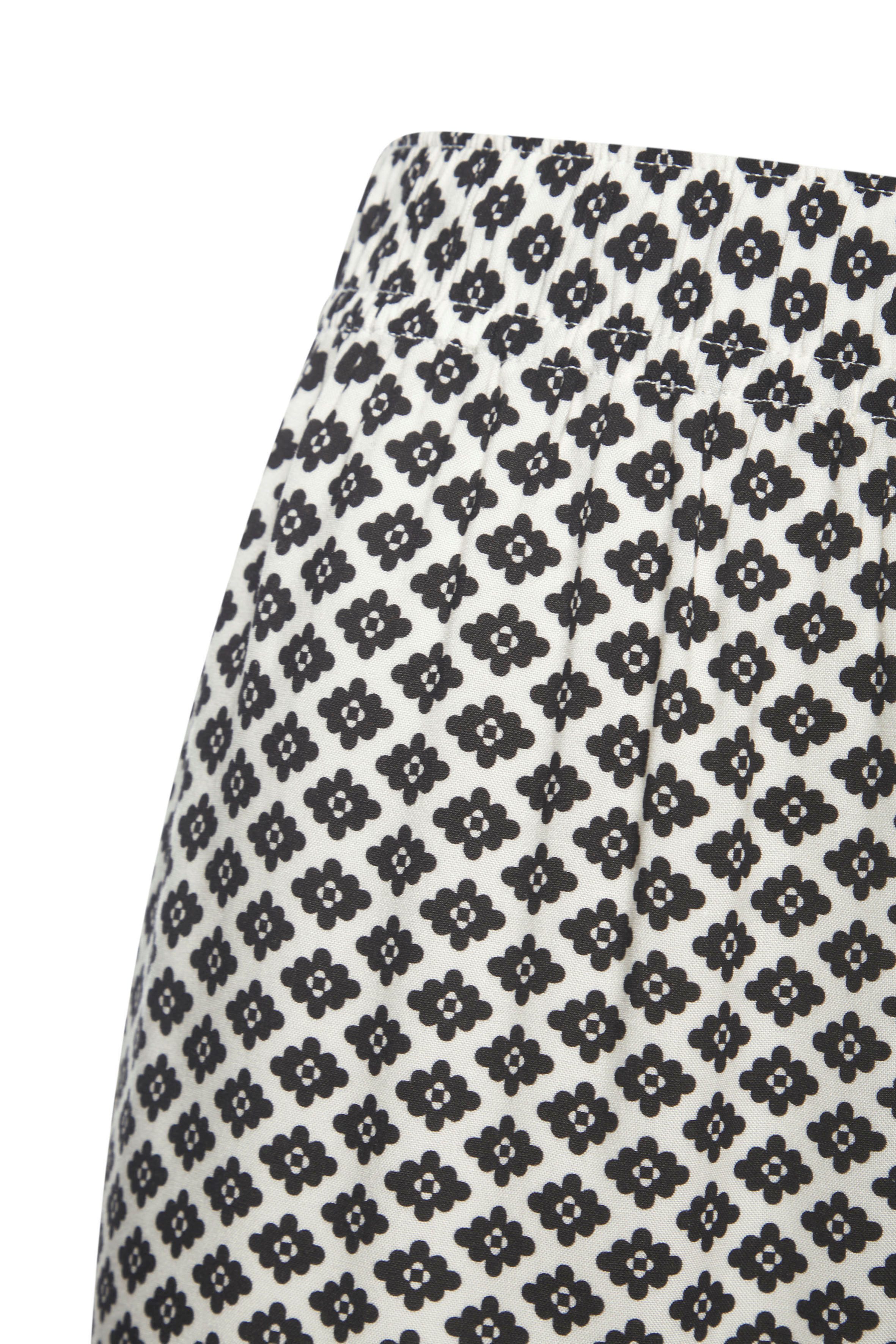 Lascana Pyjamabroek Met edel alloverpatroon