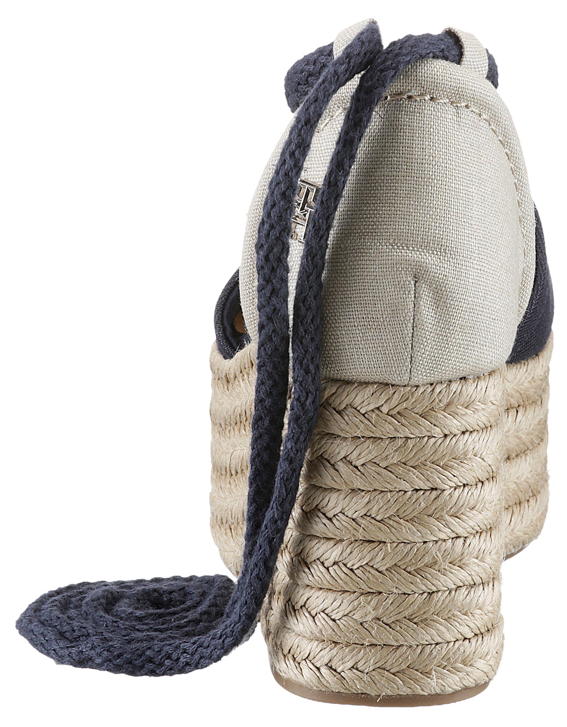 Tommy Hilfiger Espadrilles CLOSED TOE LINEN FLATFORM , zomerschoen, sleehak, met mooie enkelveters